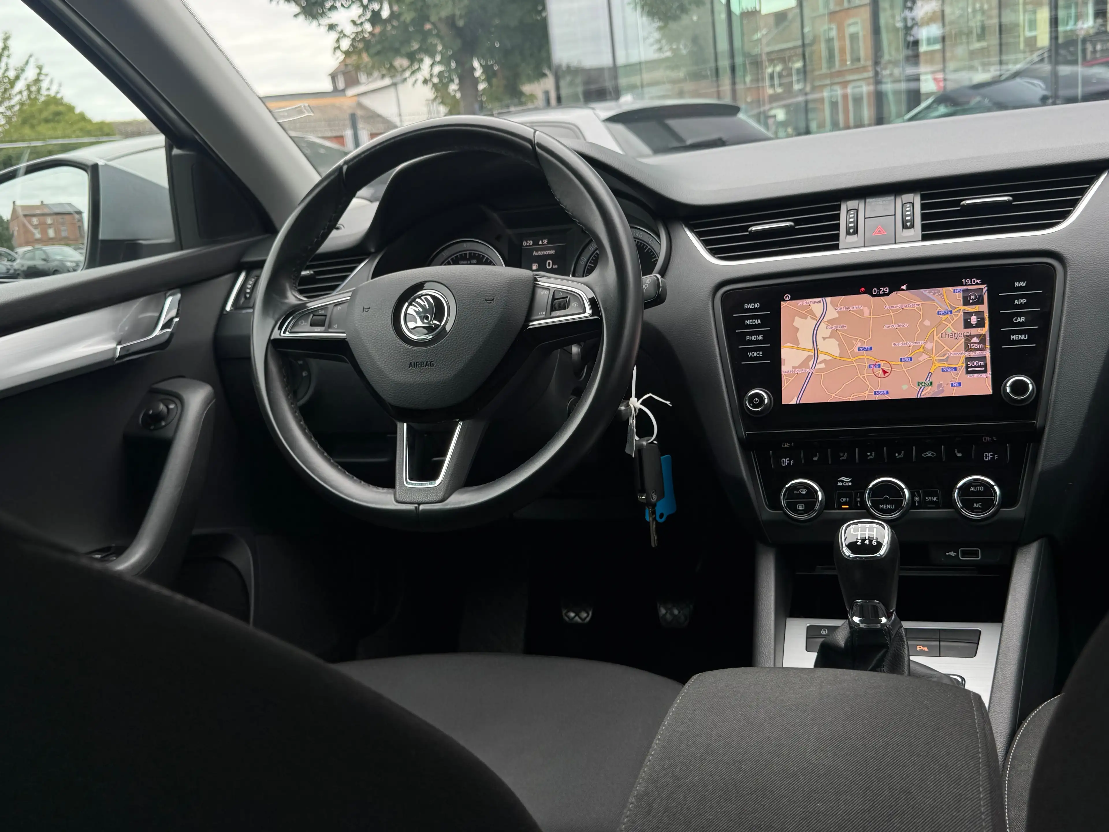 Skoda Octavia 1.0 TSI BREAK / NEW MODELS / ETAT SHOW-ROOM / 1PROP CARNET — photo 13