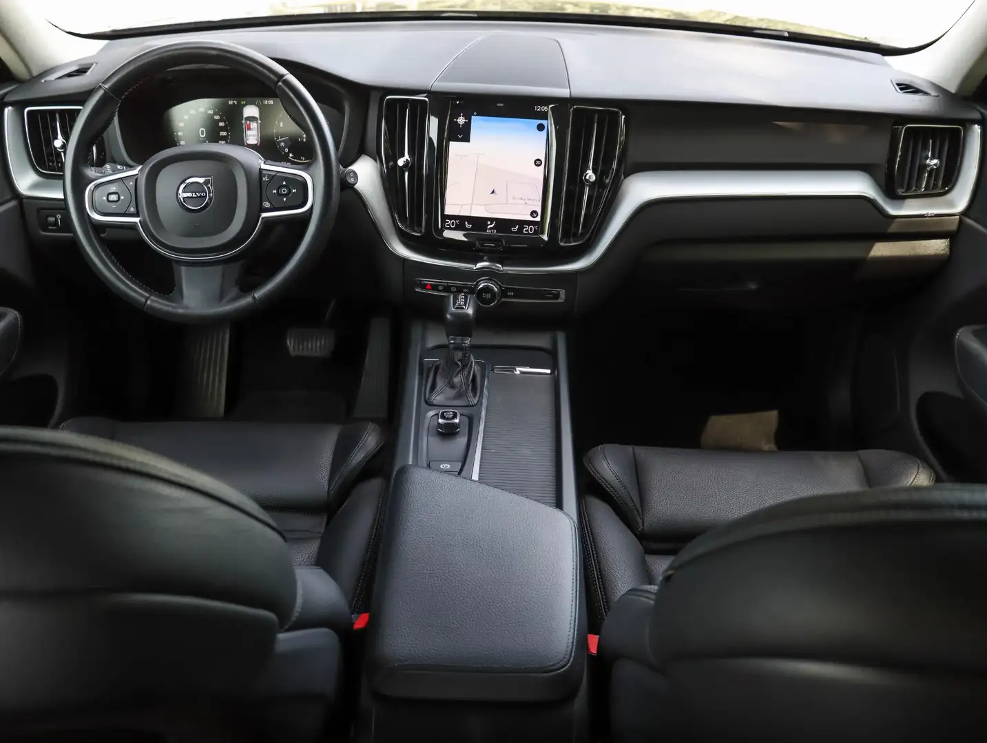 Volvo XC60 2.0 T5 250PK | Leder | Trekhaak elektrisch | Memor Negro - 2