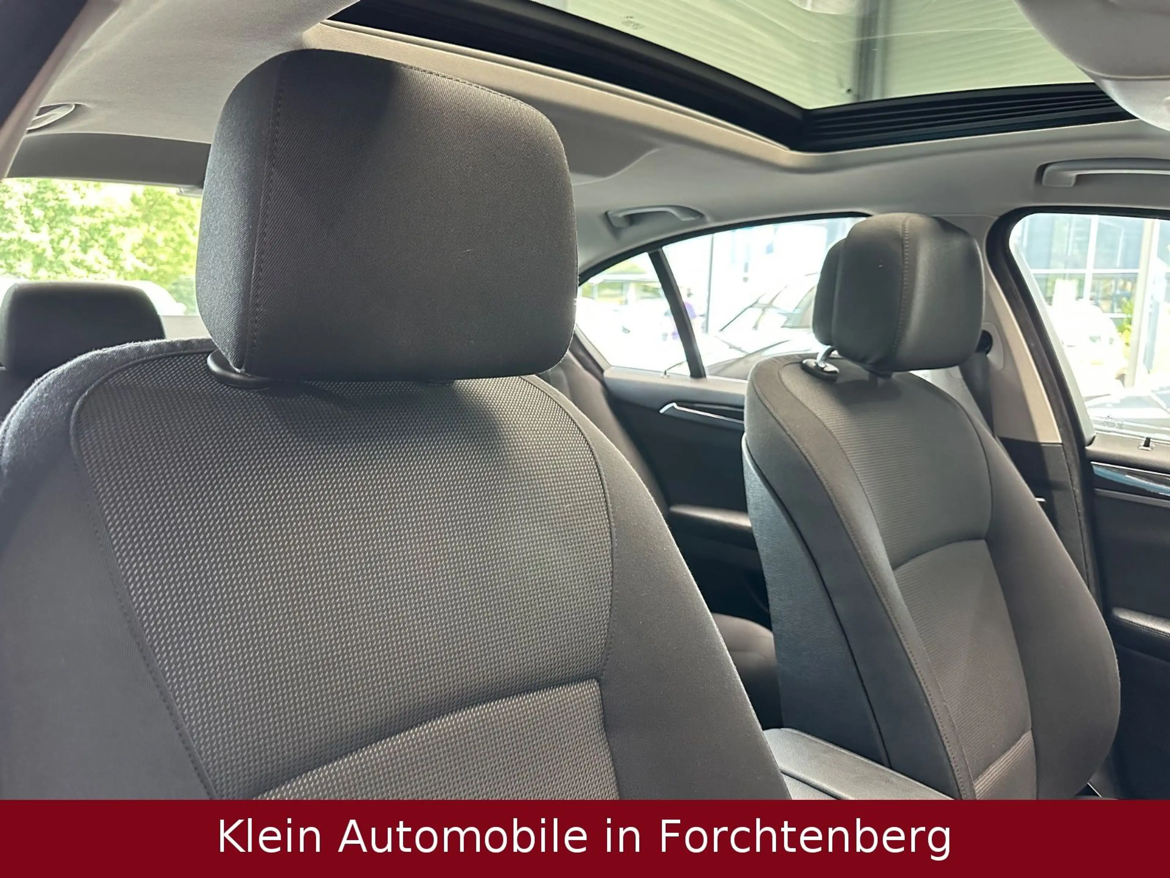 BMW 523 i Lim. Klimaautomatik Einparkhilfe 1.-Hand — photo 9