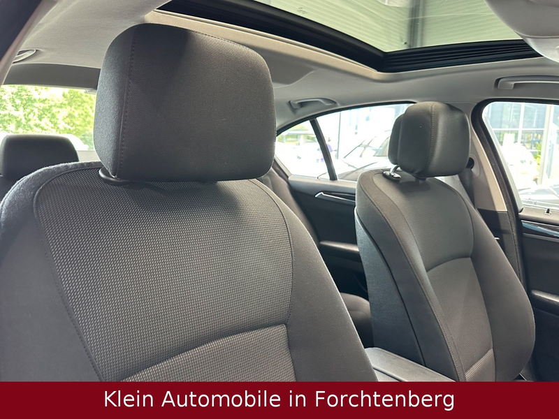 BMW 523 i Lim. Klimaautomatik Einparkhilfe 1.-Hand — photo 9