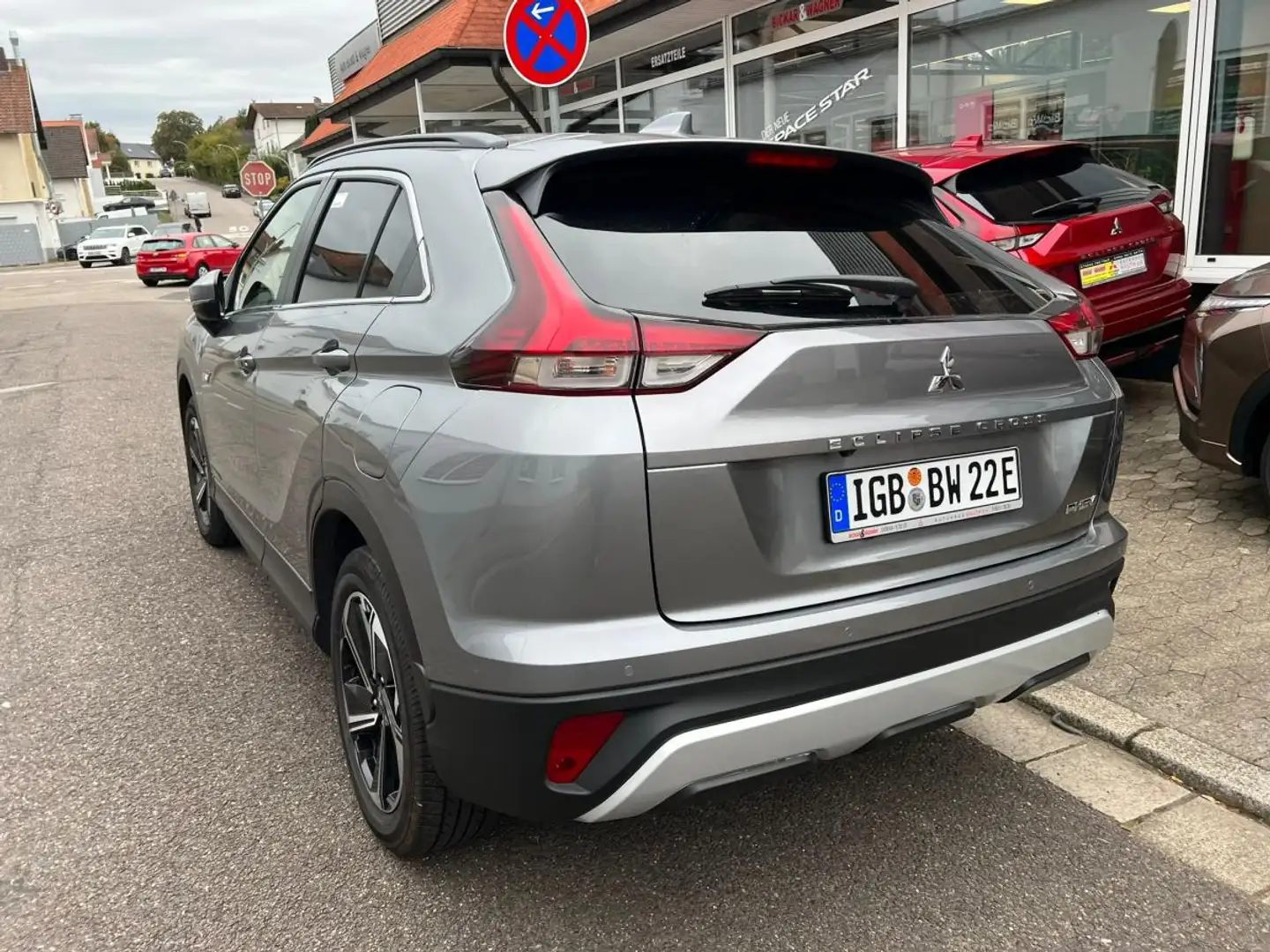 Mitsubishi Eclipse Cross Plus Select Grau - 2