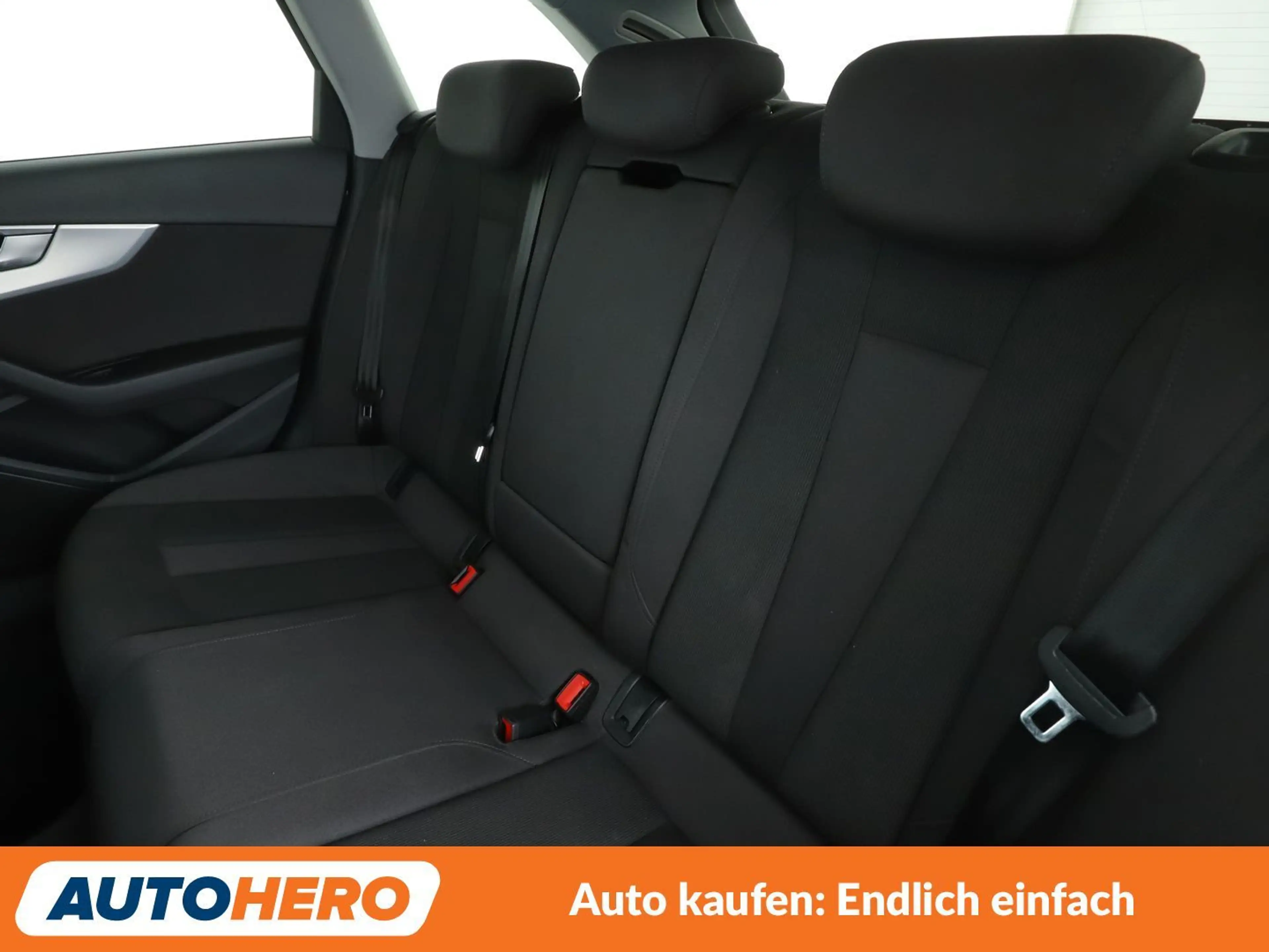 Audi A4 35 TDI Sport Aut.*NAV*LED*TEMPO*PDC*SHZ*AHK*BT* — photo 14