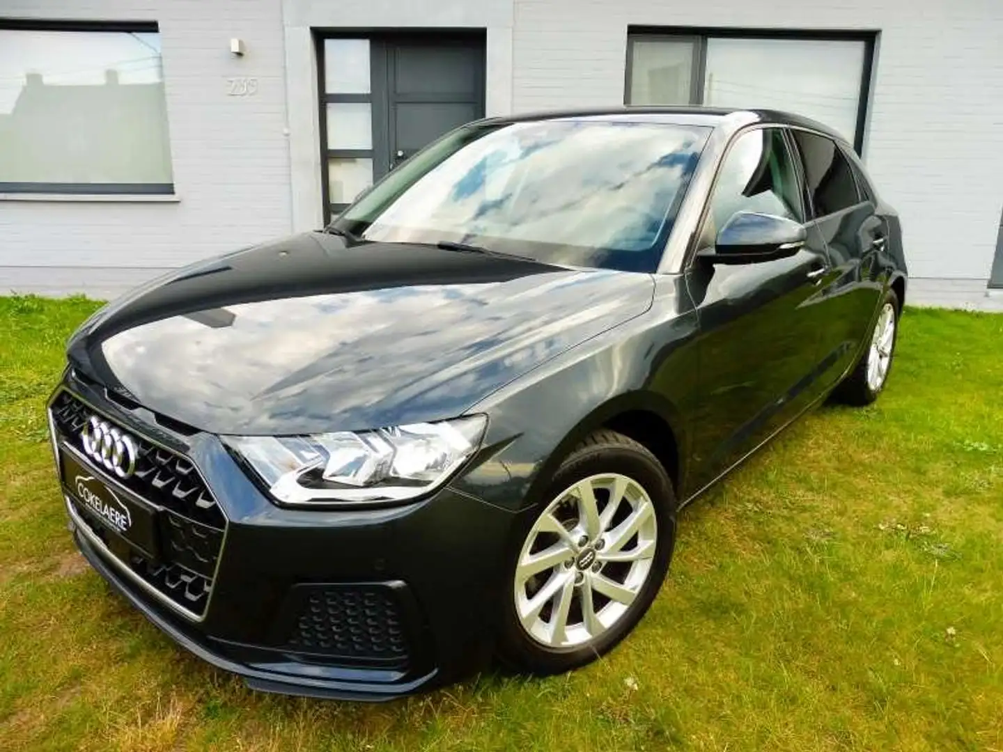 Audi A1 A1 30 TFSI Sportback Navi/PDC/Cruise/USB/Bluetooth - 1