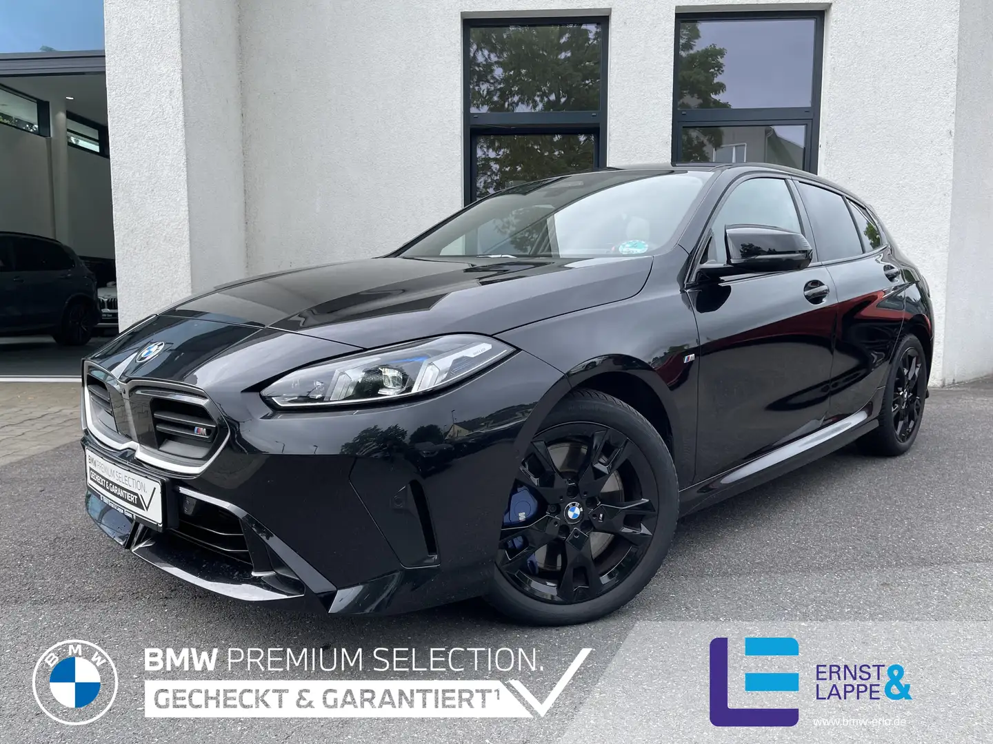 BMW 135 M135 xDrive M Sport || AHK 360° ACC eSitze HUD Noir - 1