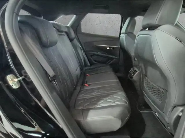 Peugeot 3008 view 14