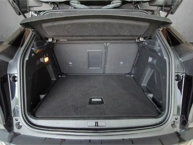 Peugeot 3008 view 7