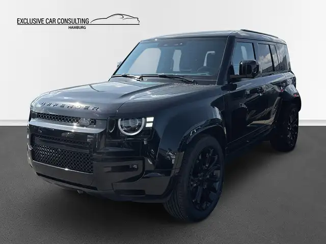 Land Rover Defender view 3