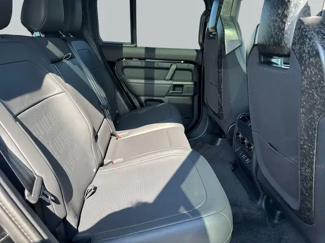 Land Rover Defender view 11