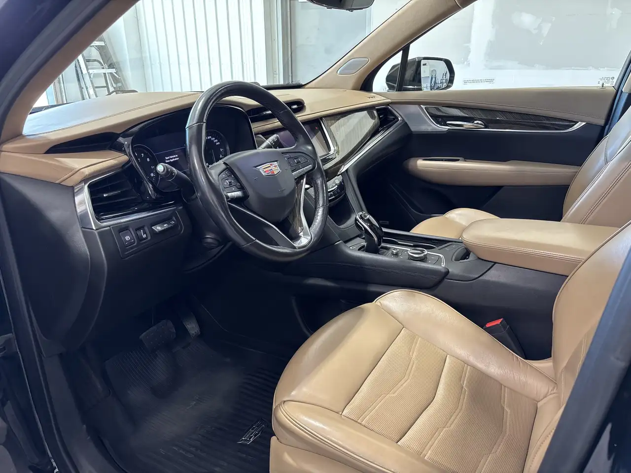 Cadillac XT6 снимка Cadillac XT6