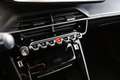 Peugeot 2008 Hybrid 145 e-DCS6 Allure Schwarz - thumbnail 13