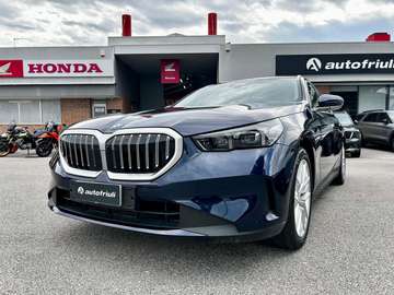 G61 Touring 530e sDrive auto