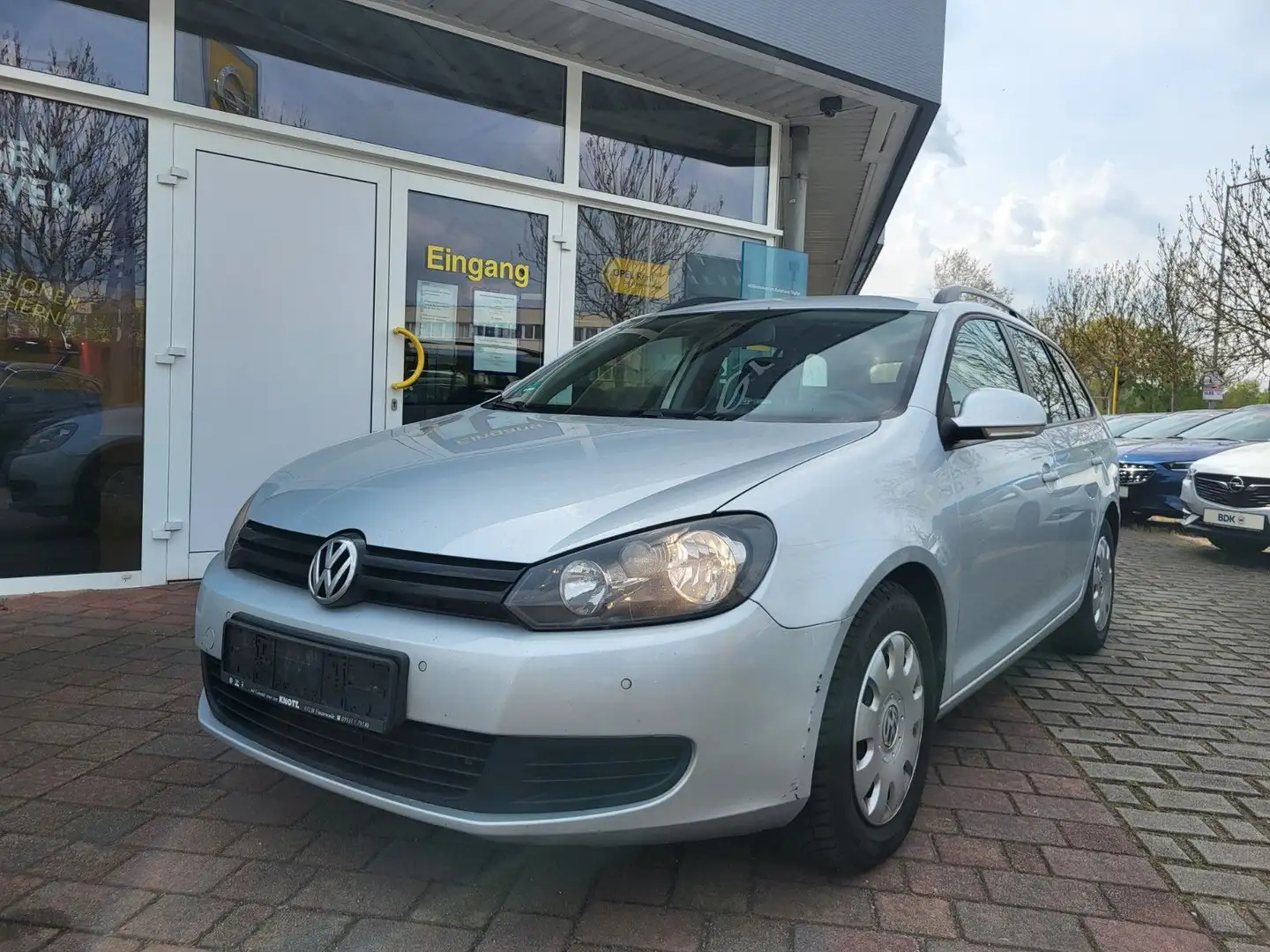 Volkswagen Golf VI Variant Trendline BlueMotion aus 2-Hand Silber - 1
