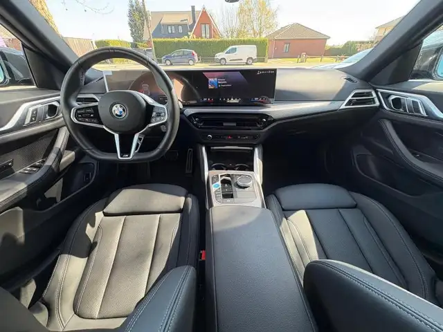 BMW I4 view 10
