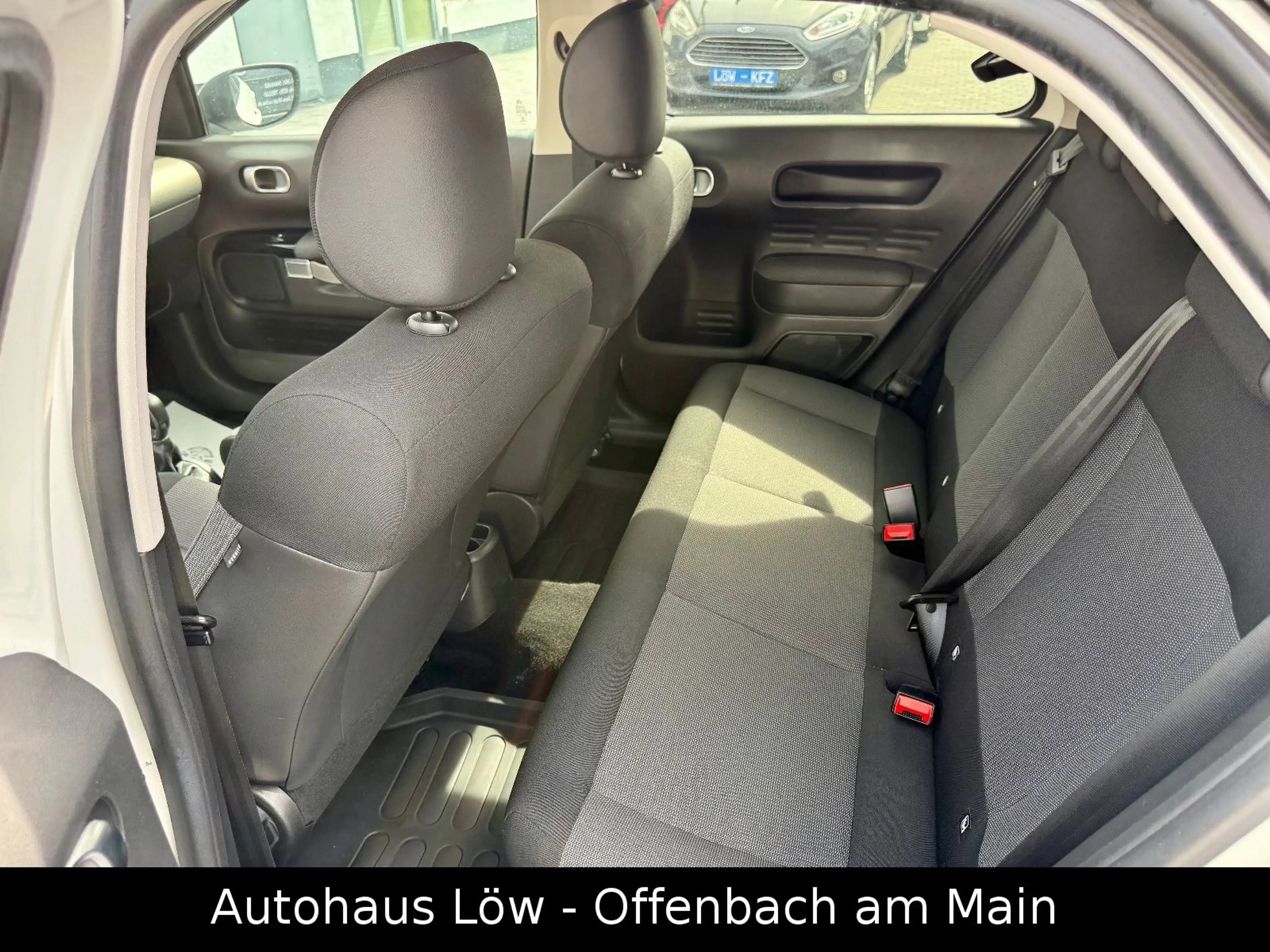 Citroen C4 Cactus TÜV NEU SCHECKHEFT ALLWETTERREIFEN — photo 9