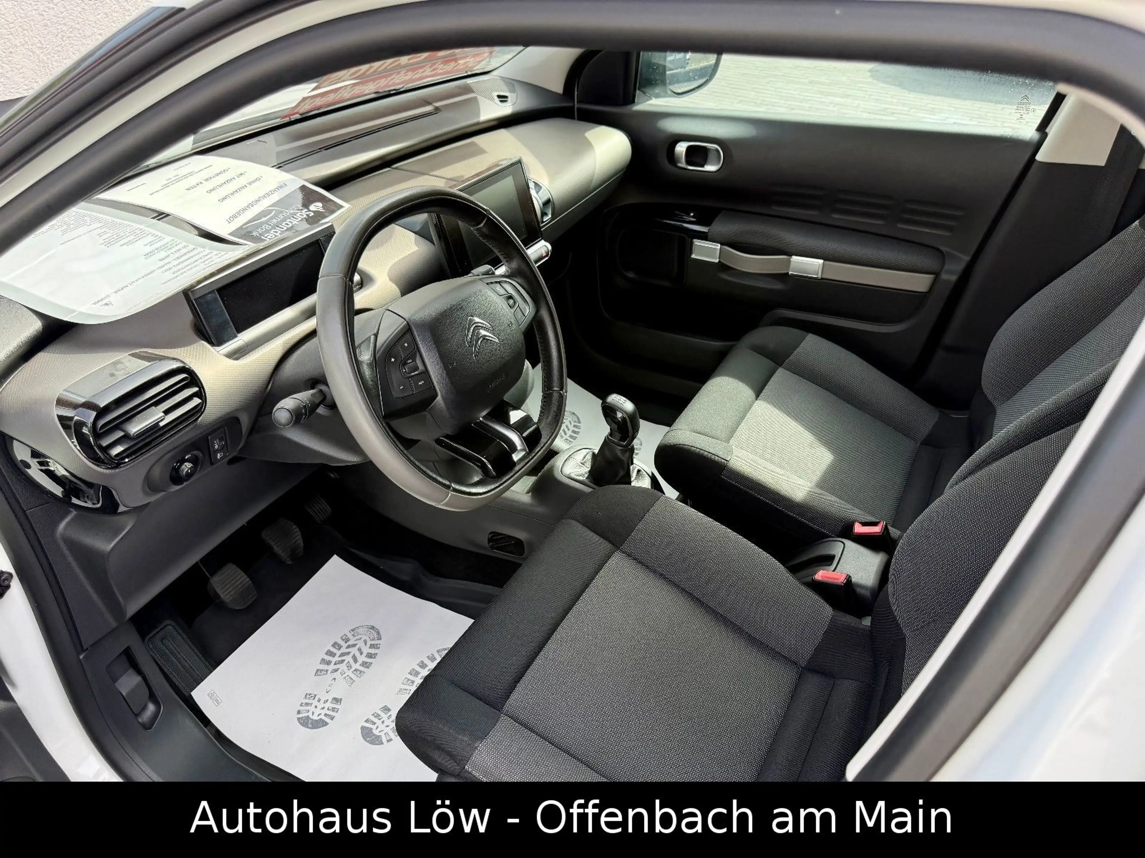 Citroen C4 Cactus TÜV NEU SCHECKHEFT ALLWETTERREIFEN — photo 6