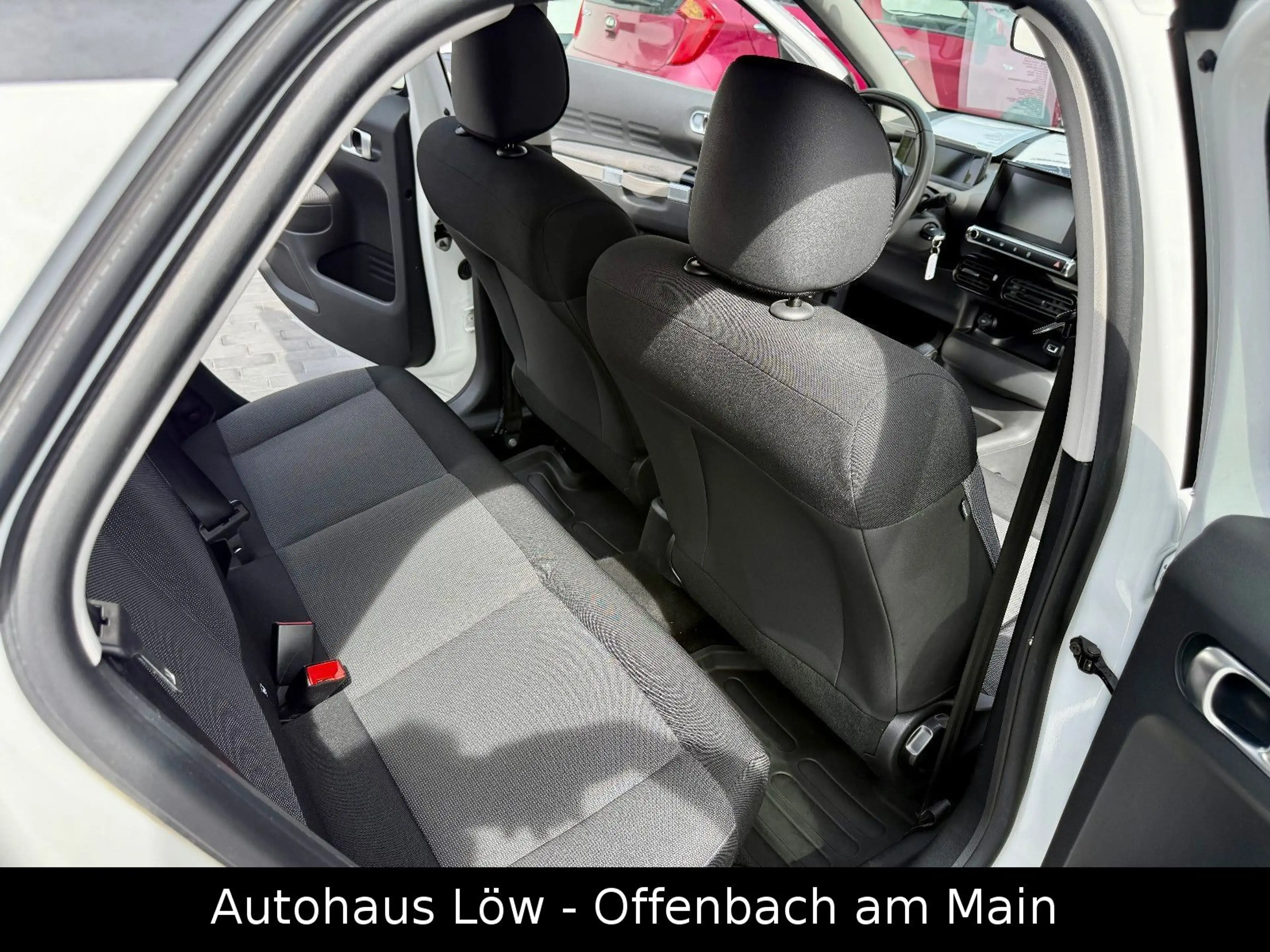 Citroen C4 Cactus TÜV NEU SCHECKHEFT ALLWETTERREIFEN — photo 10