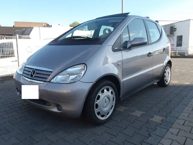 Mercedes-Benz A 160