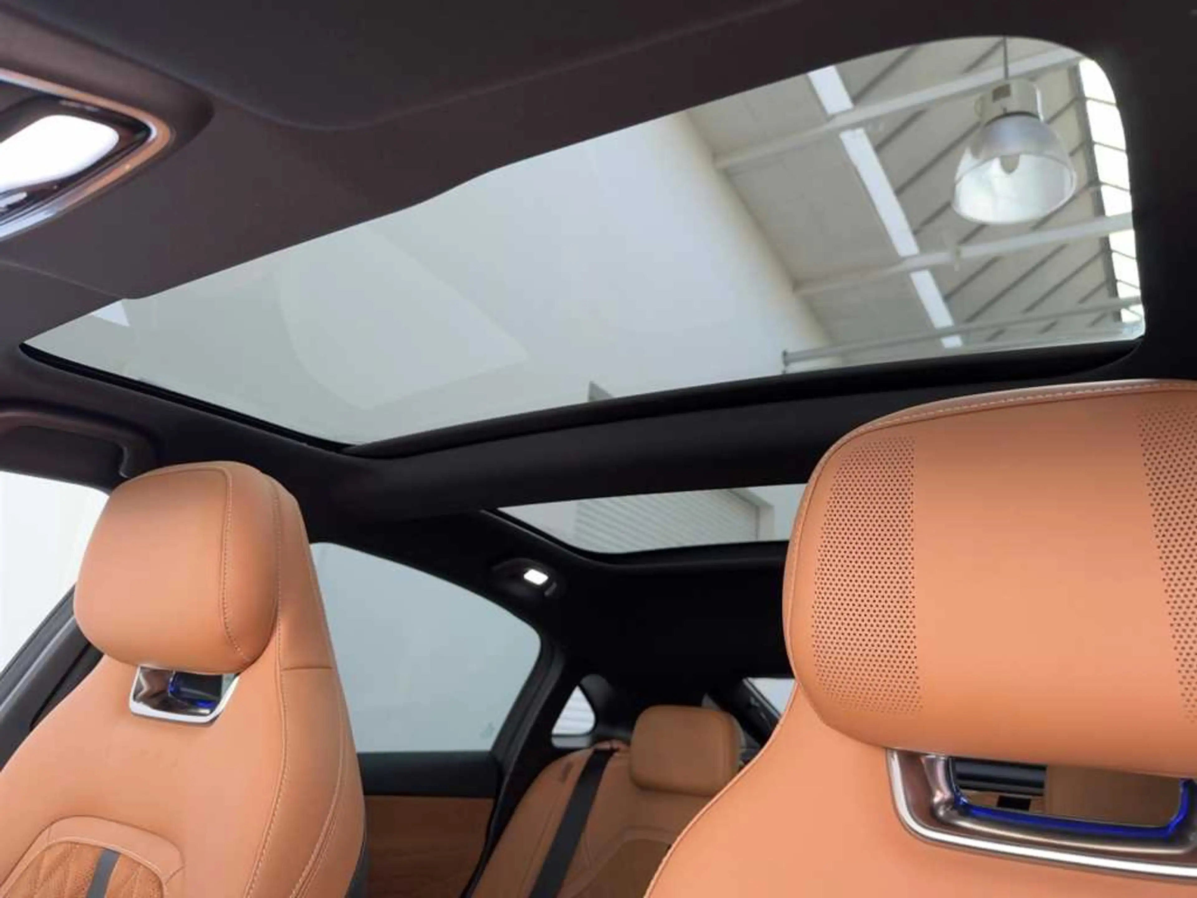 Mazda 6e Takumi Plus EV mit Teil-Nappaleder, Sony-Sound Sys — photo 16