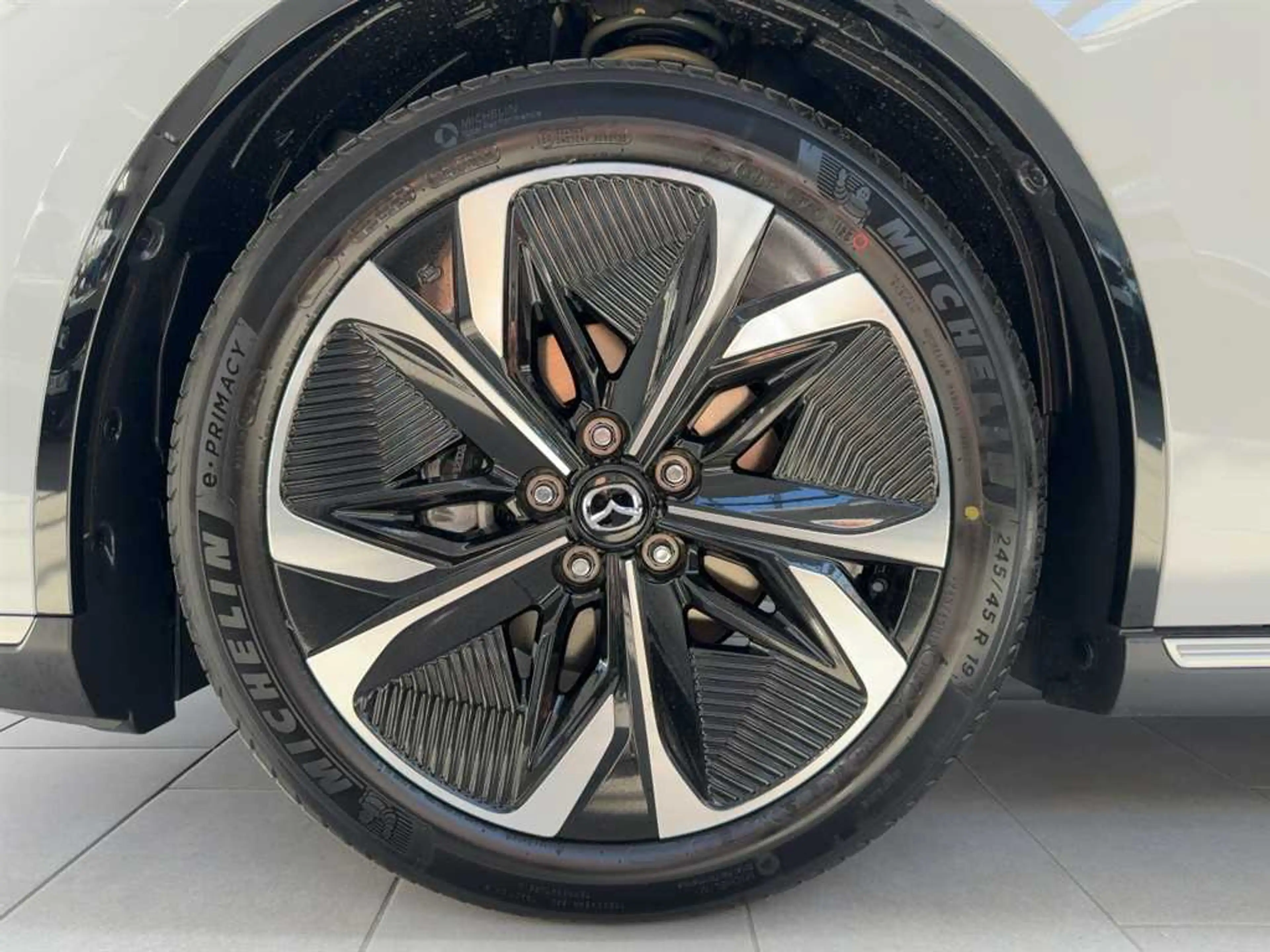 Mazda 6e Takumi Plus EV mit Teil-Nappaleder, Sony-Sound Sys — photo 13
