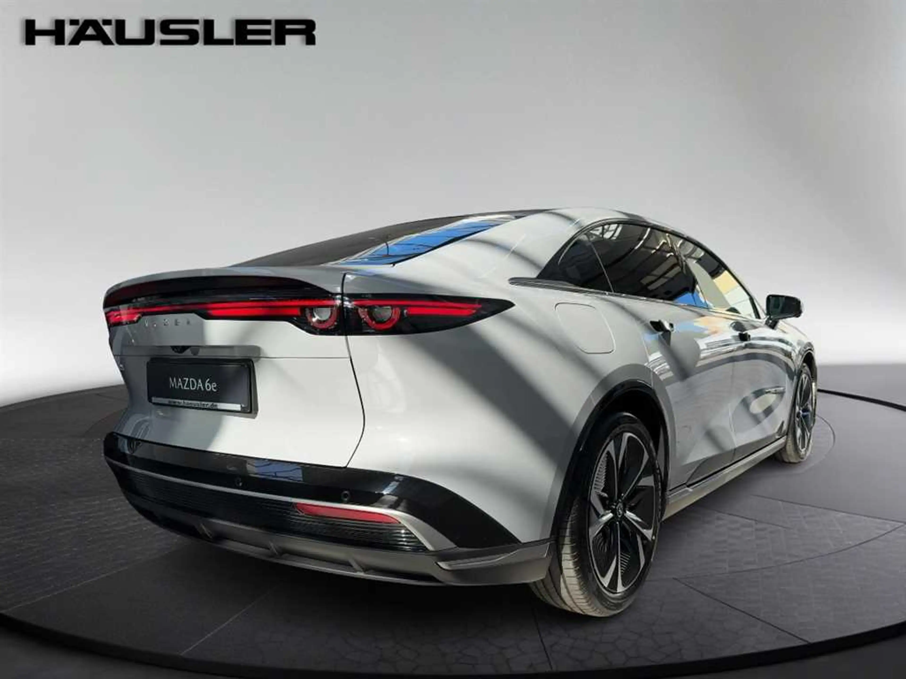 Mazda 6e Takumi Plus EV mit Teil-Nappaleder, Sony-Sound Sys — photo 4