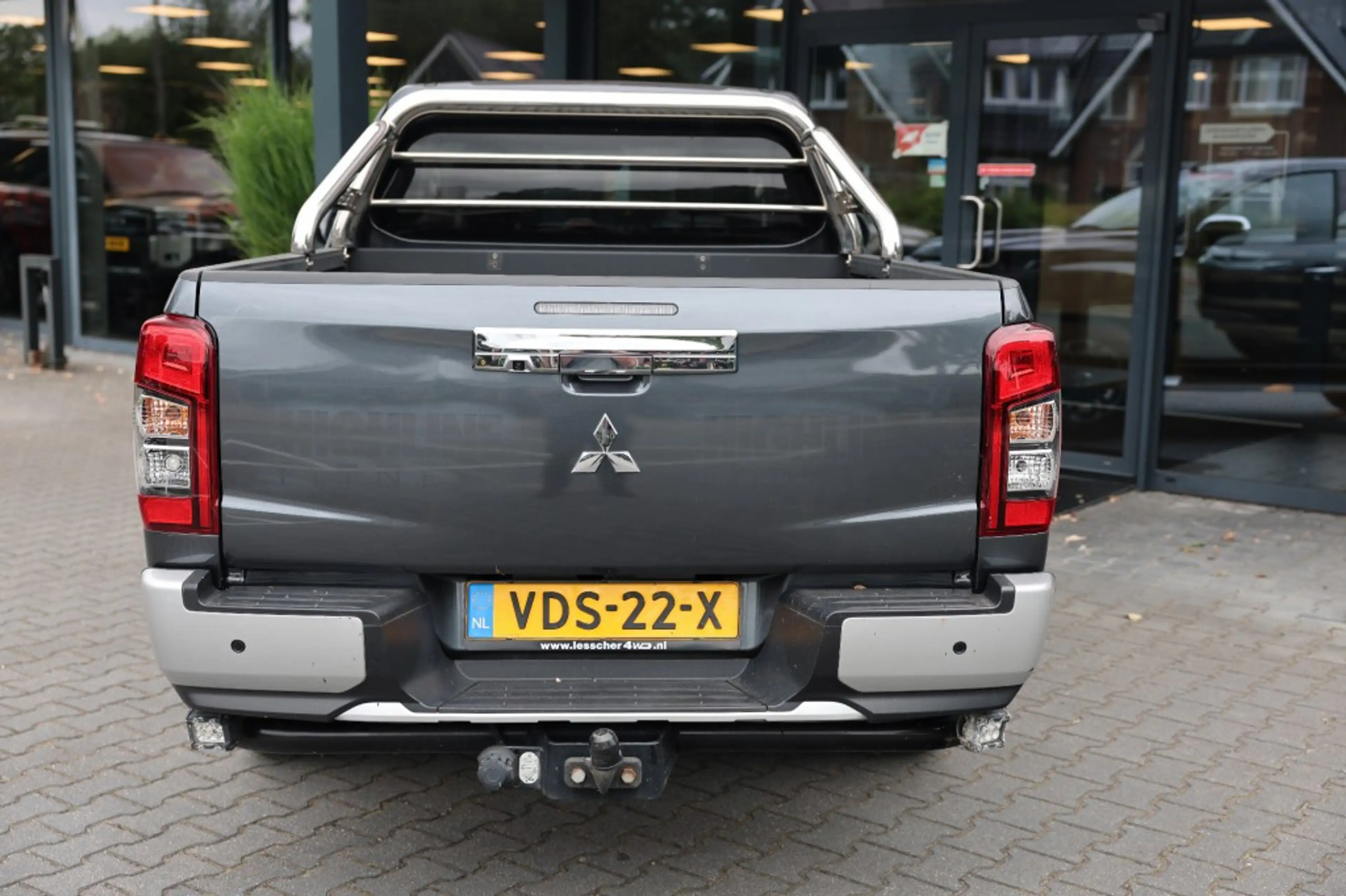 Mitsubishi L200 2.2 DI-D CLUB CAB INTENSE 4WD VAN — photo 5