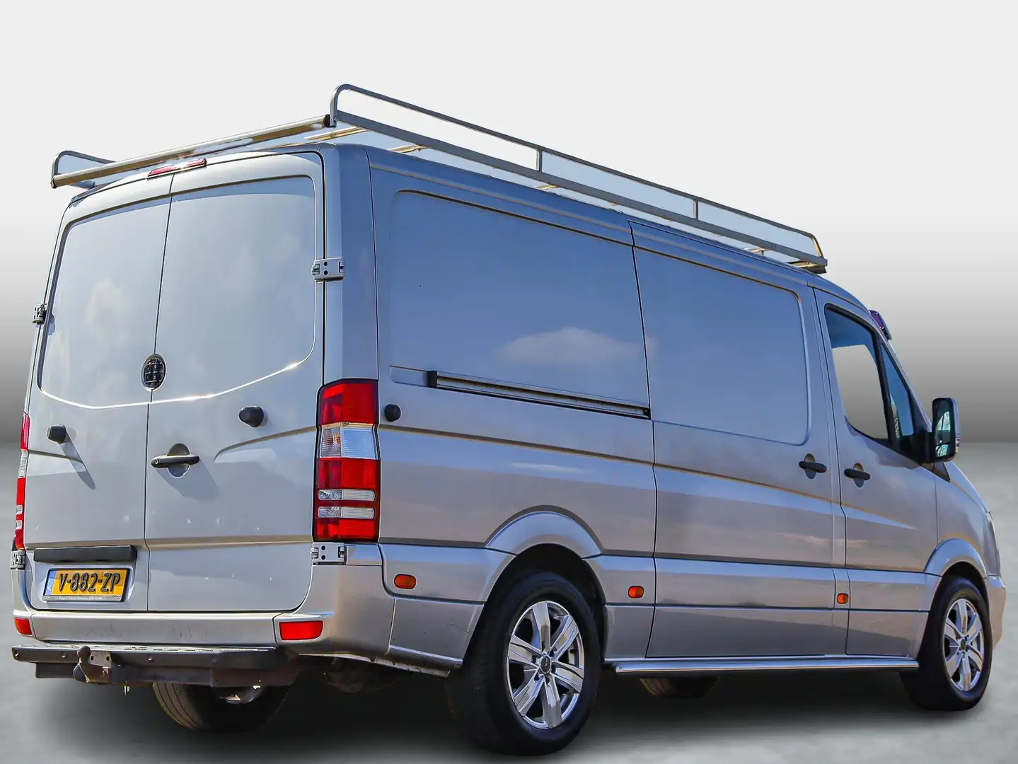 Mercedes-Benz Sprinter 319CDI V6, L2H1, 2 Schuifdeuren, Xenon, bijrijders Zilver - 2