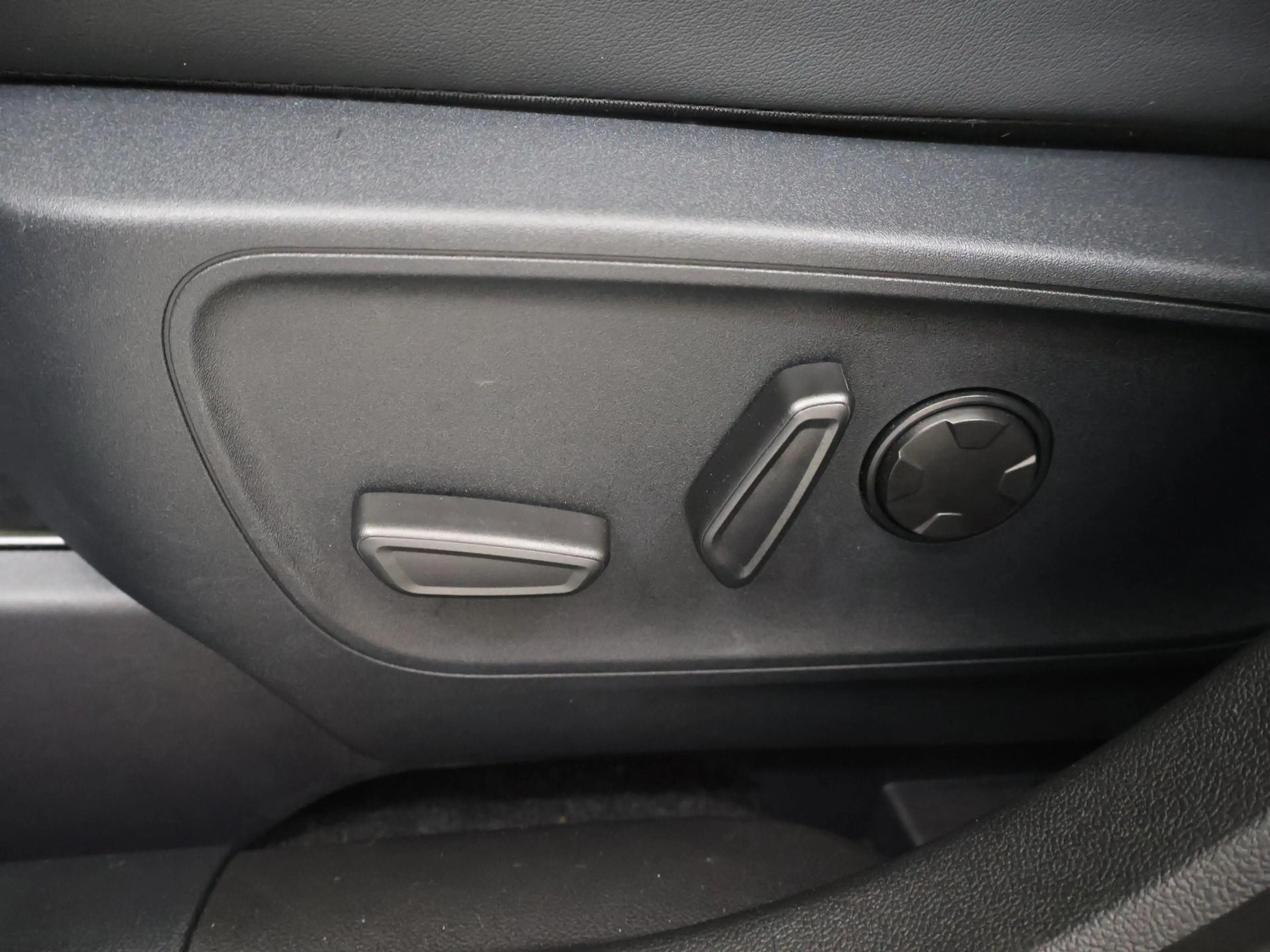Ford Kuga 2.5 PHEV ST-Line X | Winterpakket | Cruise Control — photo 13