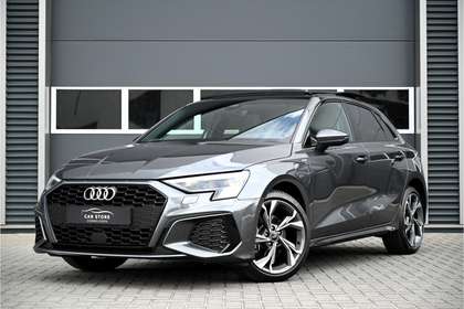 Audi A3 Sportback 40 TFSI e / 3 X S-LINE / PANO / LED MATR