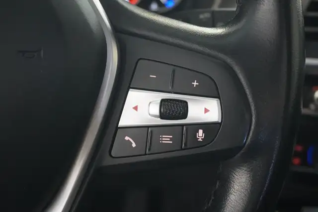 BMW X3 view 13