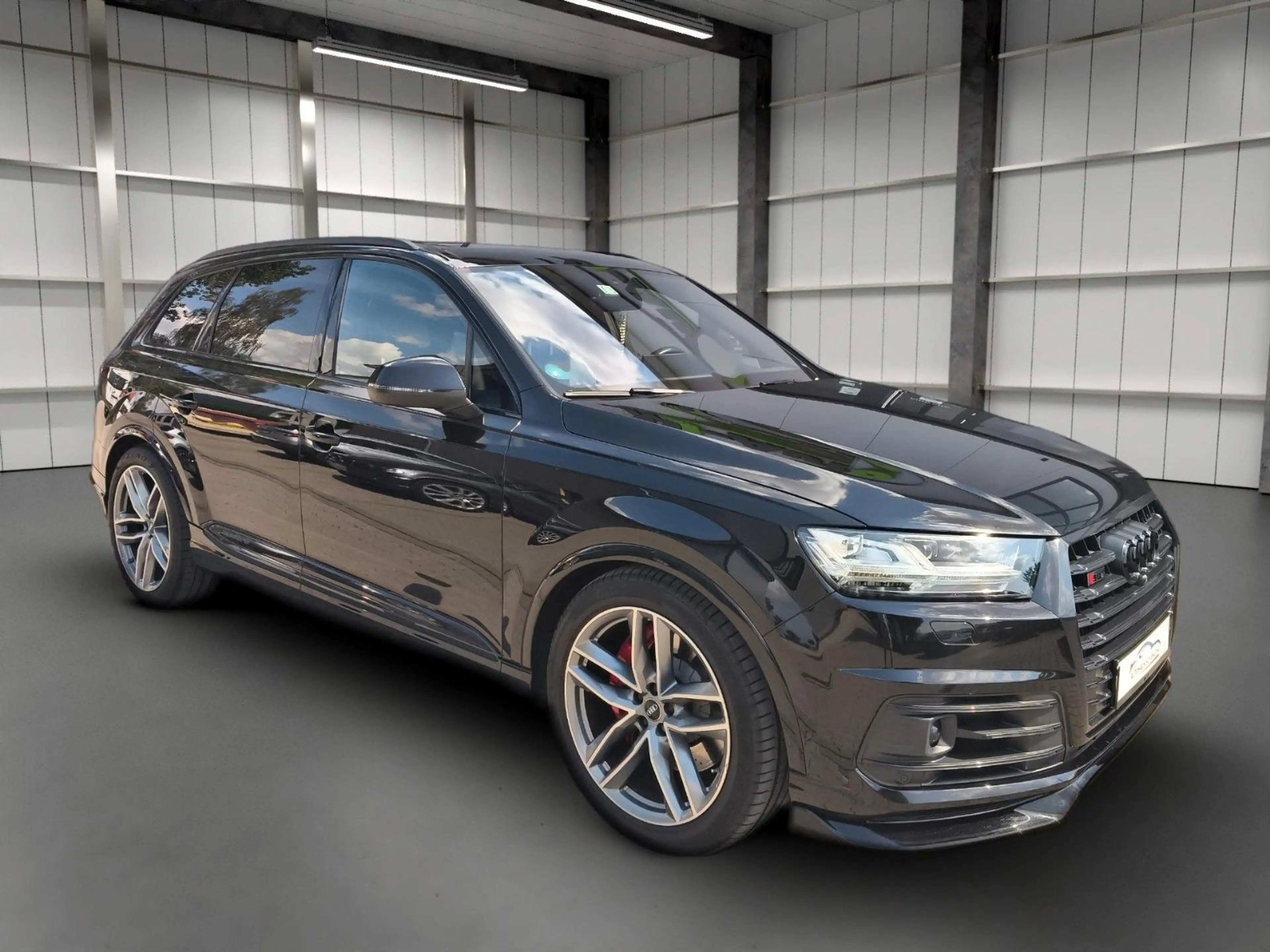 Audi SQ7 4.0 TDI quatt MATRIX PANO AHK STHZG — photo 8