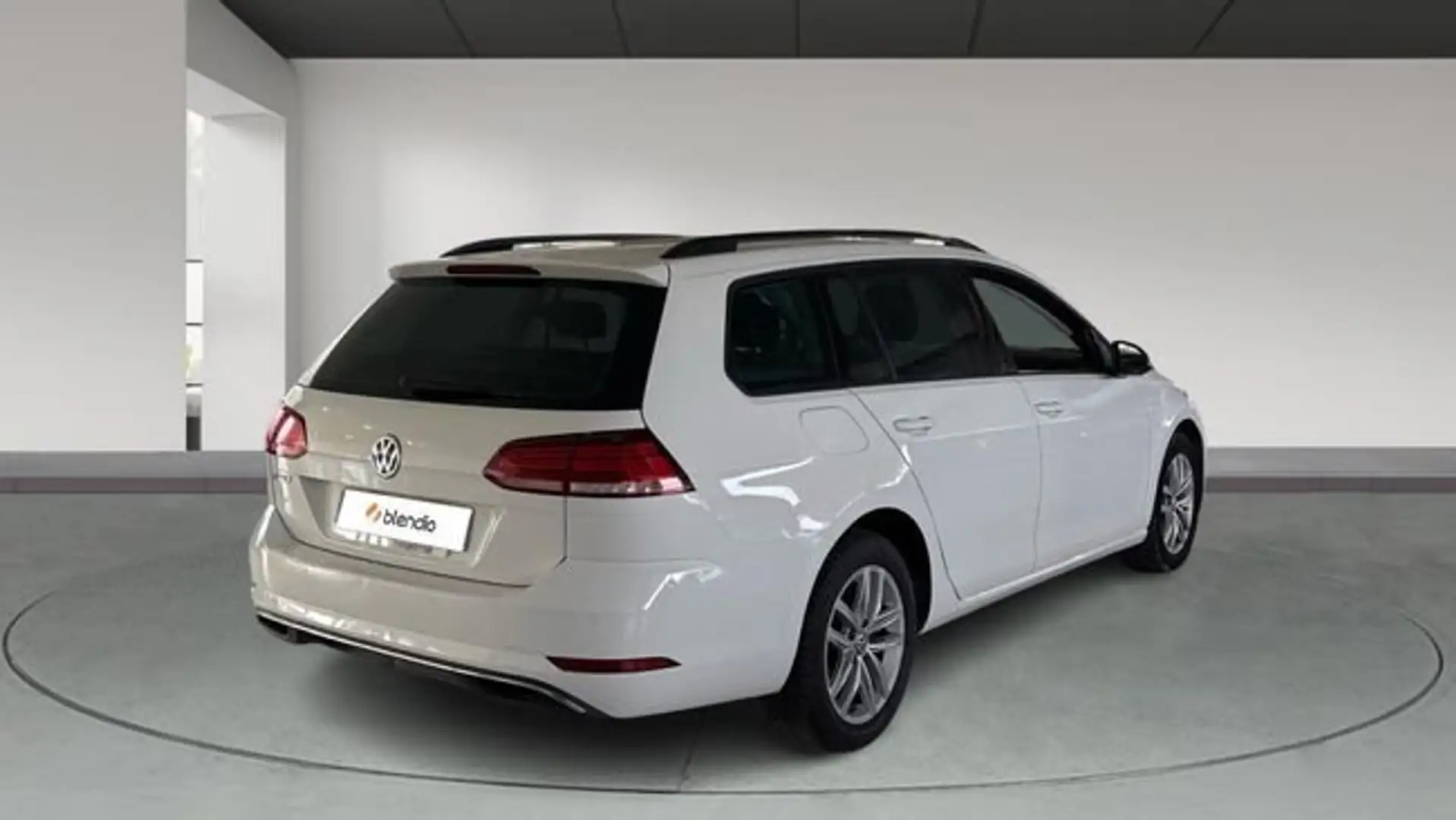 Volkswagen Golf 1.0 TSI 85KW ADVANCE VARIANT 115 5P Blanco - 2