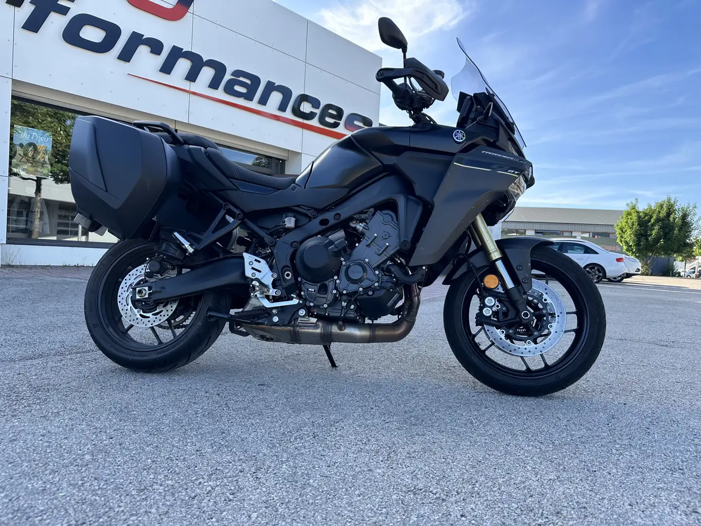 Yamaha Tracer 9 GT Noir - 1