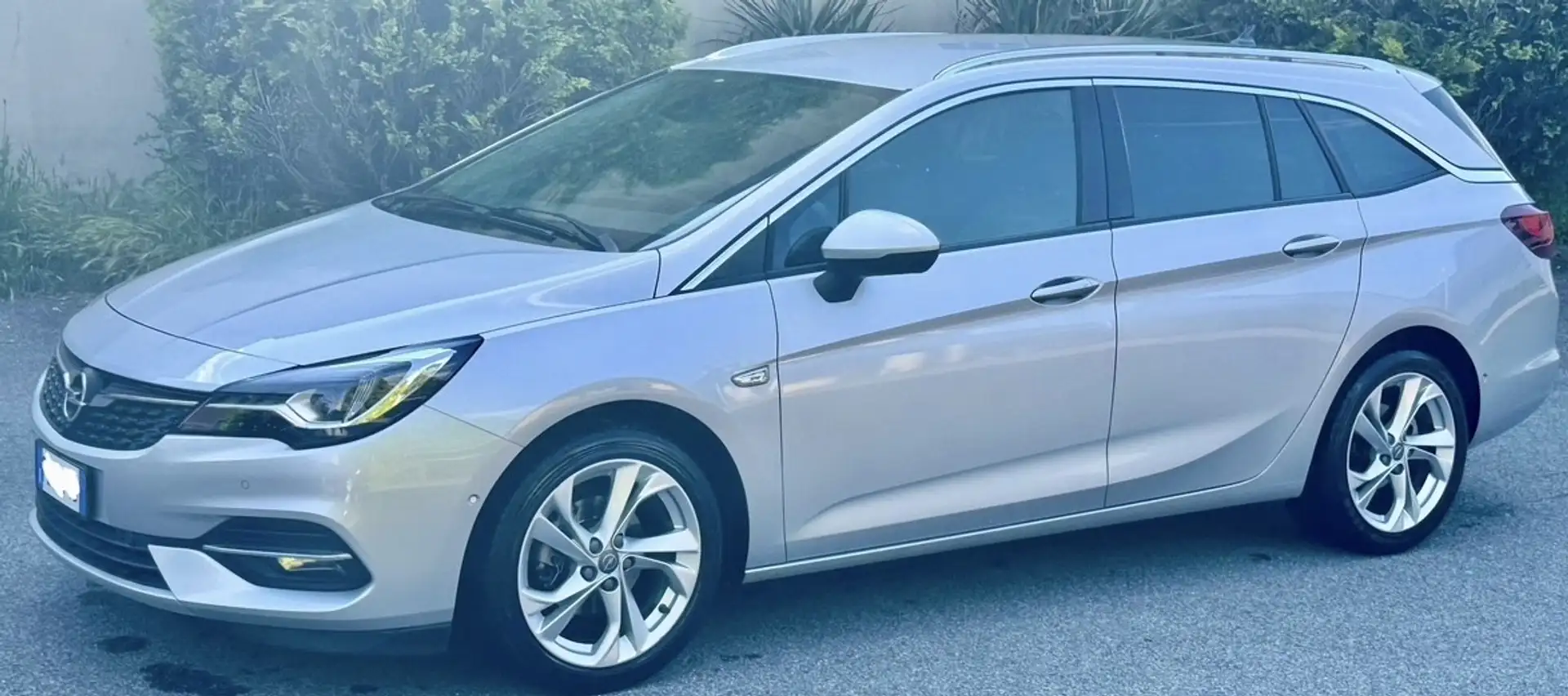 Opel Astra Sports Tourer 1.5 cdti Ultimate s&s 122cv - 1