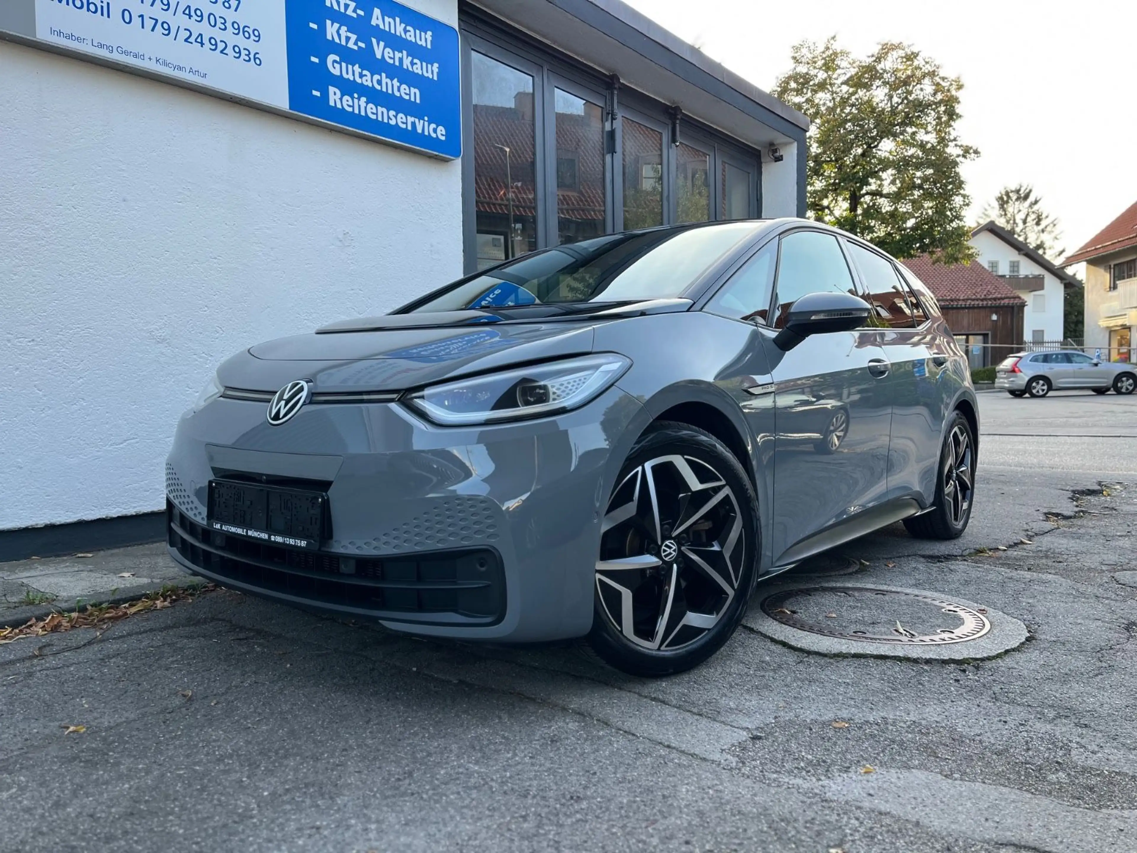 Volkswagen ID.3 Pro S 150kW  8KWh Matrix+19"+WäPu+ACC+360°