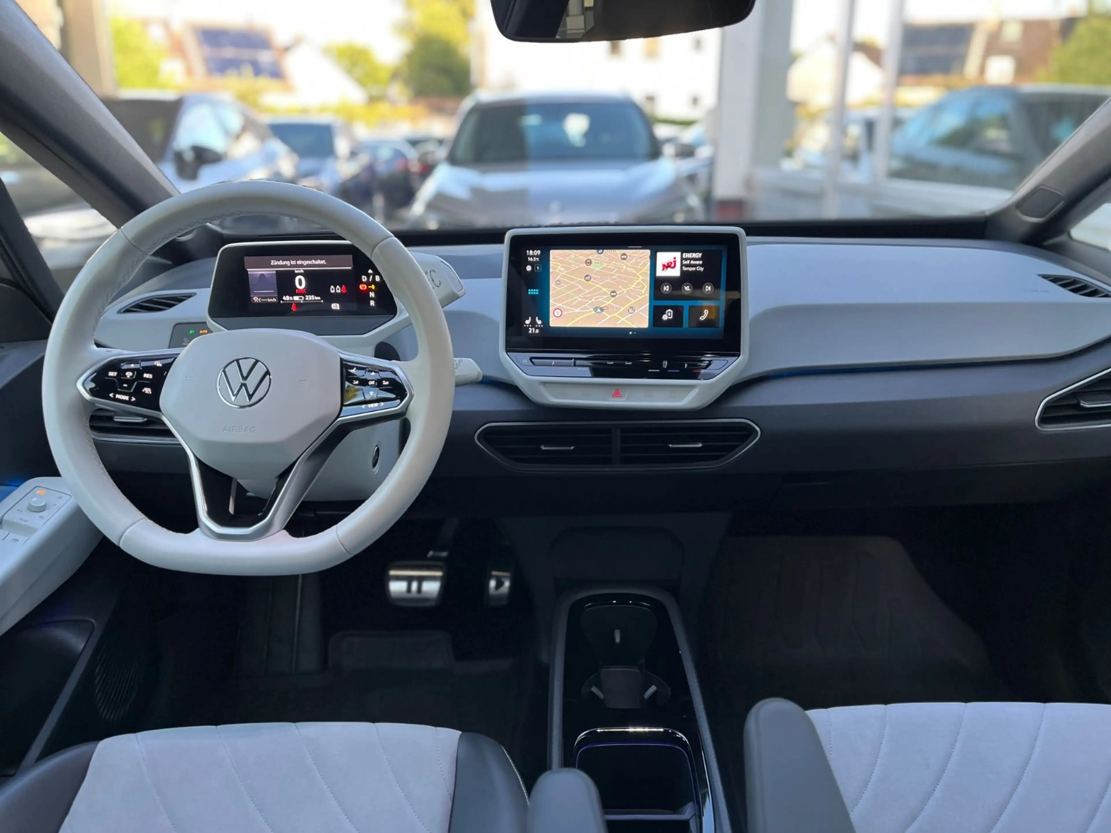 Volkswagen ID.3 Pro S 150kW  8KWh Matrix+19"+WäPu+ACC+360° — photo 8