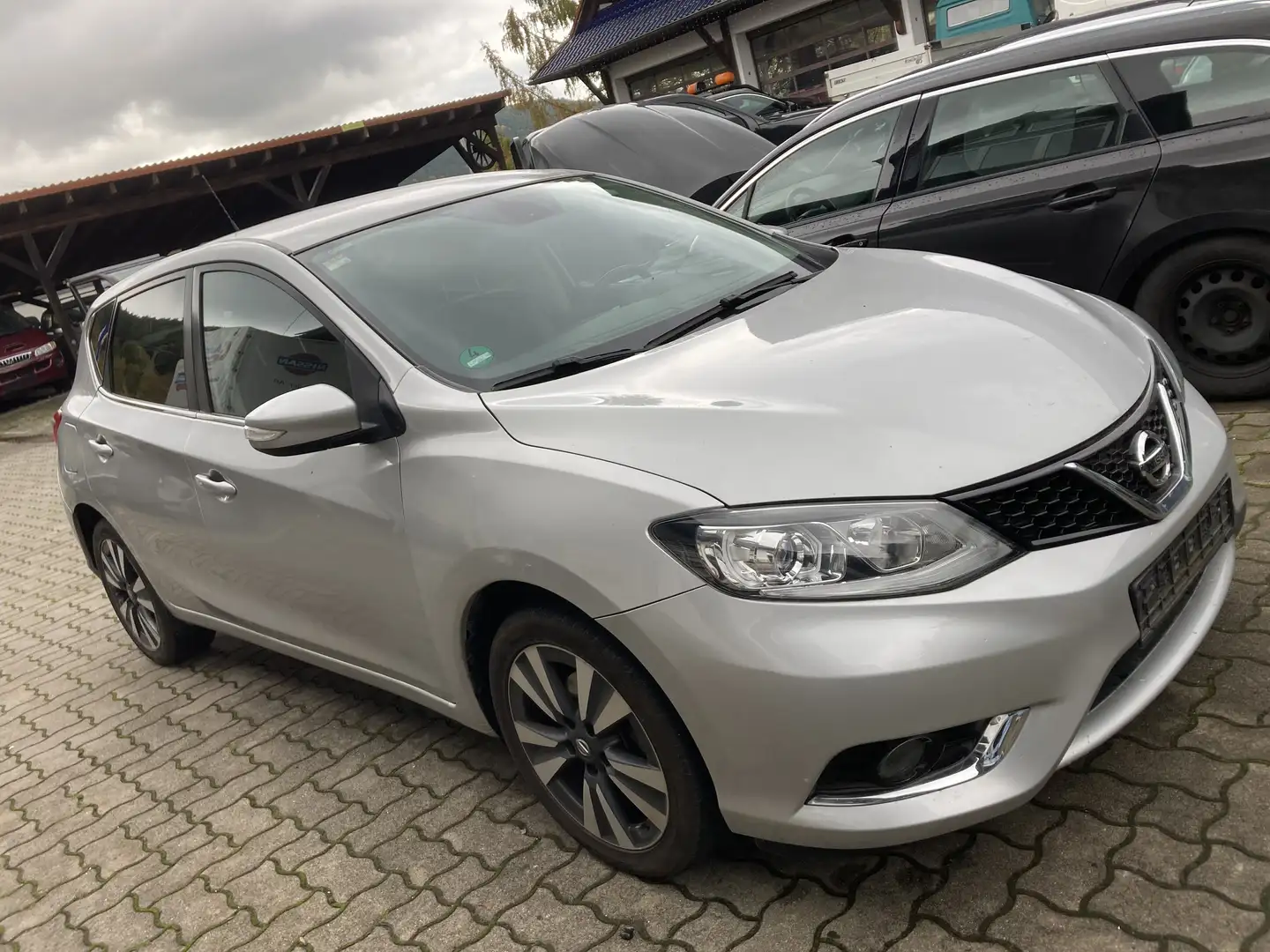 Nissan Pulsar Pulsar 1.2 DIG-T Xtronic Tekna Срібний - 2