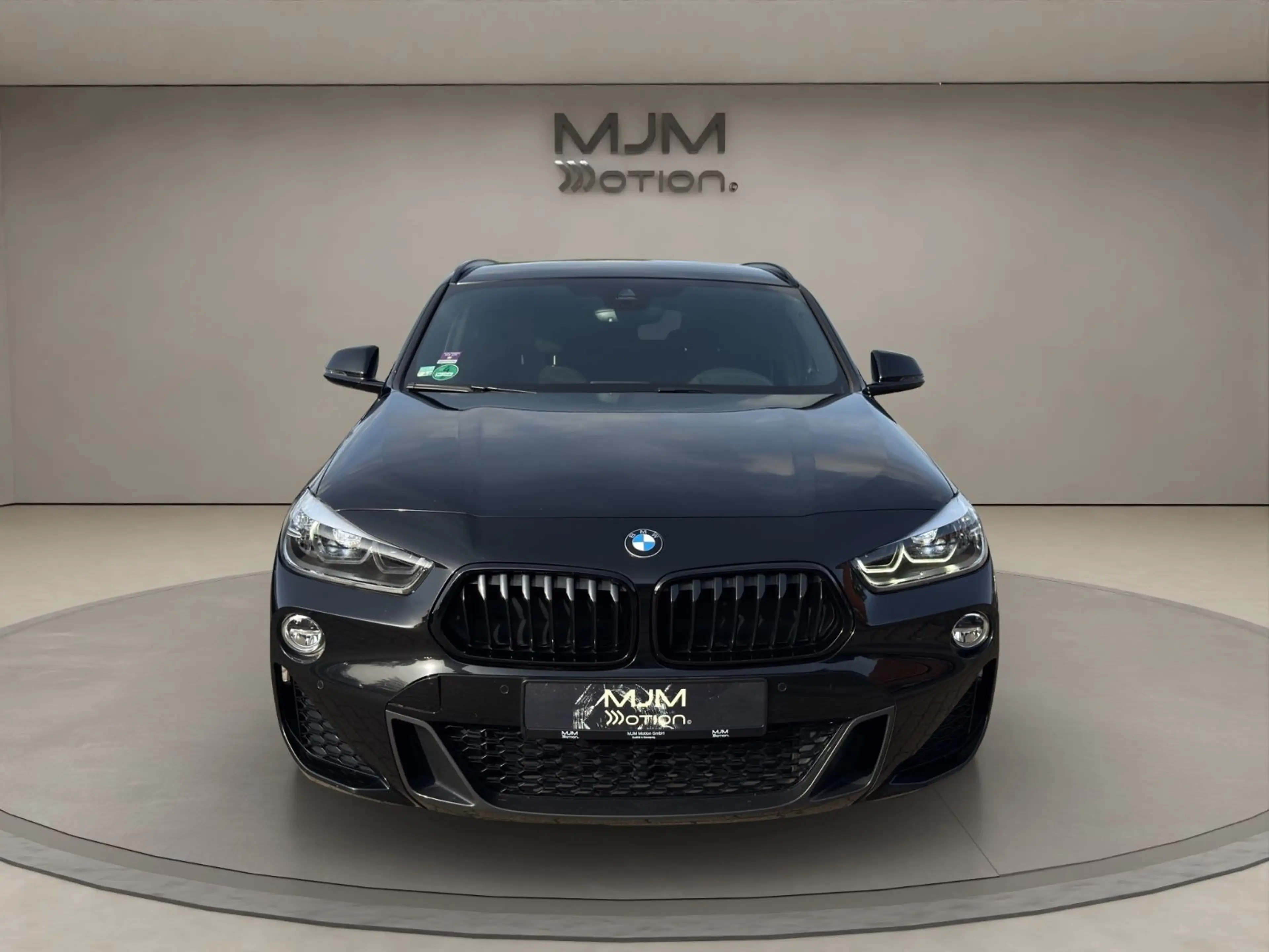 BMW X2 sDrive 18 i M Sport Kamera Navi LED Scheckhef — photo 3