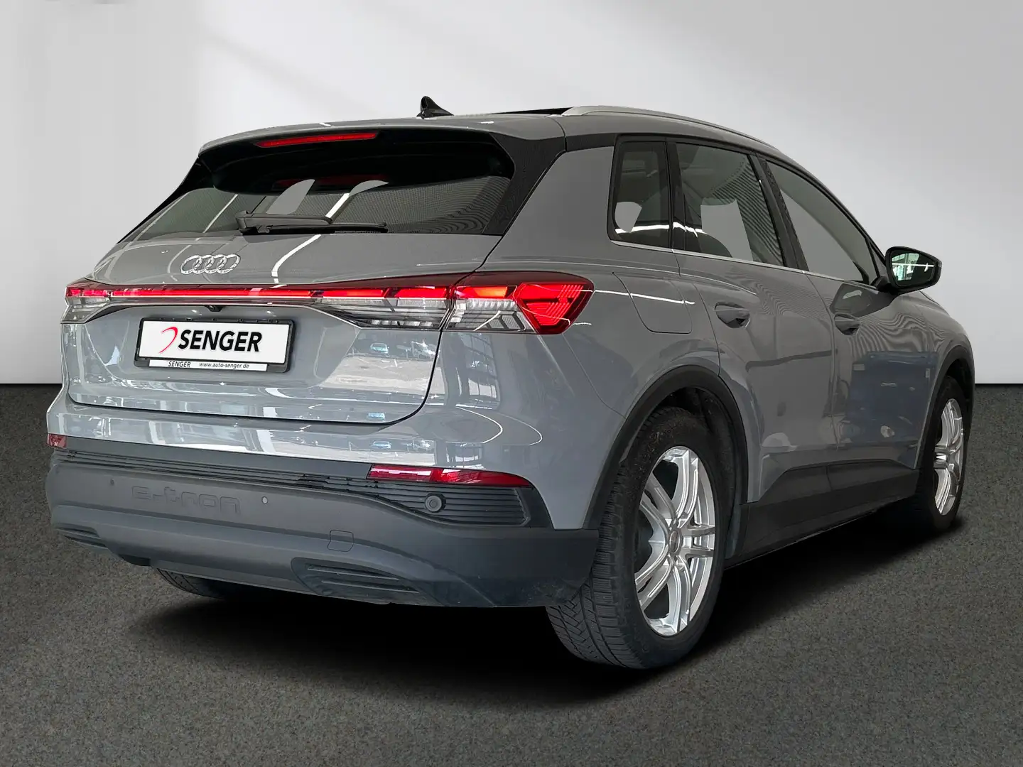 Audi Q4 e-tron 40 Matrix Pano B&O Klimatisierungspa. Grau - 2