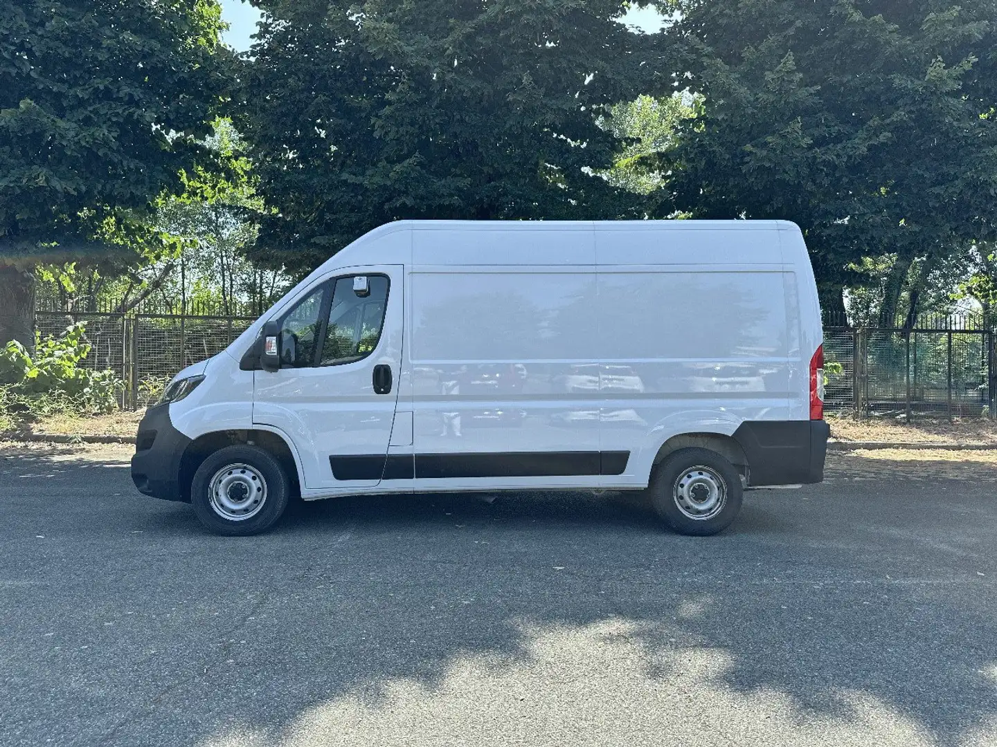 Fiat Ducato 33 MH2 2.2 Mjt3 140CV E6D-fin Bianco - 2