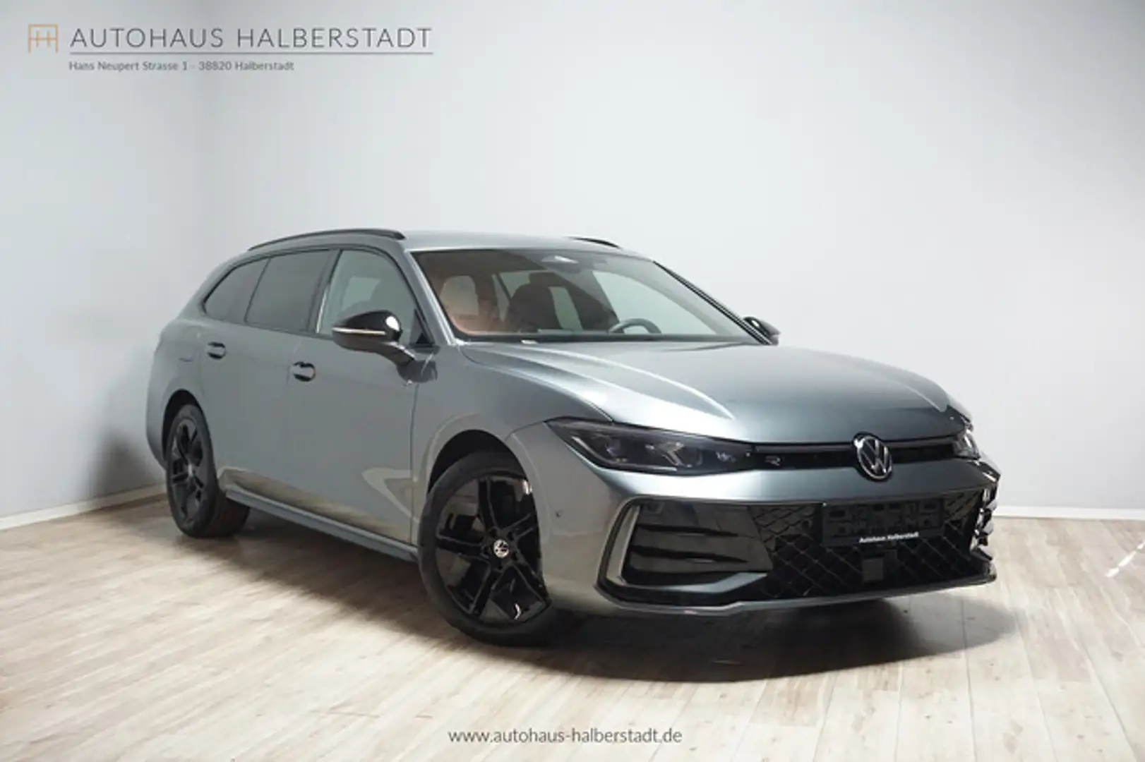 Volkswagen Passat Variant 2.0 TDI 4Motion R-Line/AHK/StHz Gris - 1