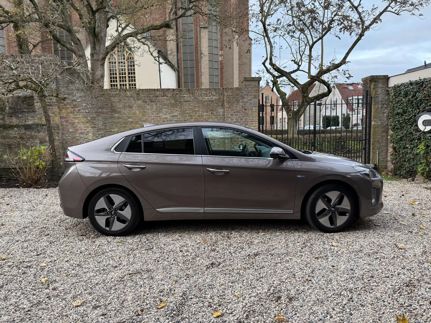 Hyundai IONIQ IONIQ 1.6 GDi Comfort + Bruin - 1