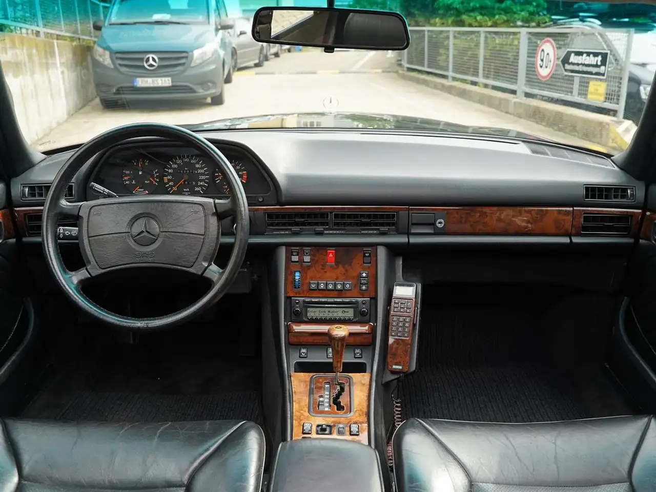 Mercedes-Benz S 560 Deutsch | SEL | W126 | 5.5 V8 | 279 PS | Automatik | Leder | Klimaautomatik | Sitzheizung v+h | Schiebedach, foto 6