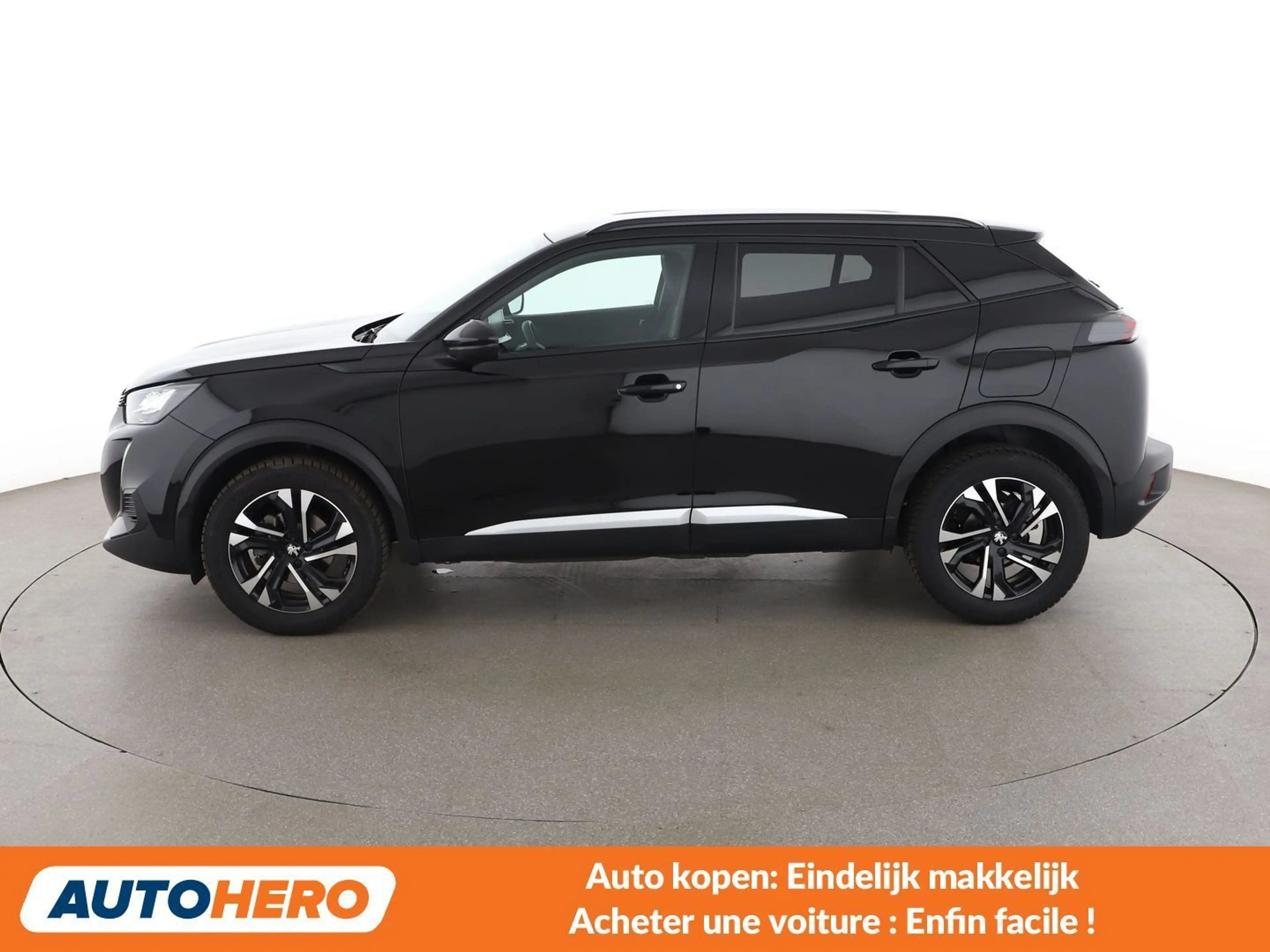 Peugeot 2008 1.2 PureTech Allure — photo 3