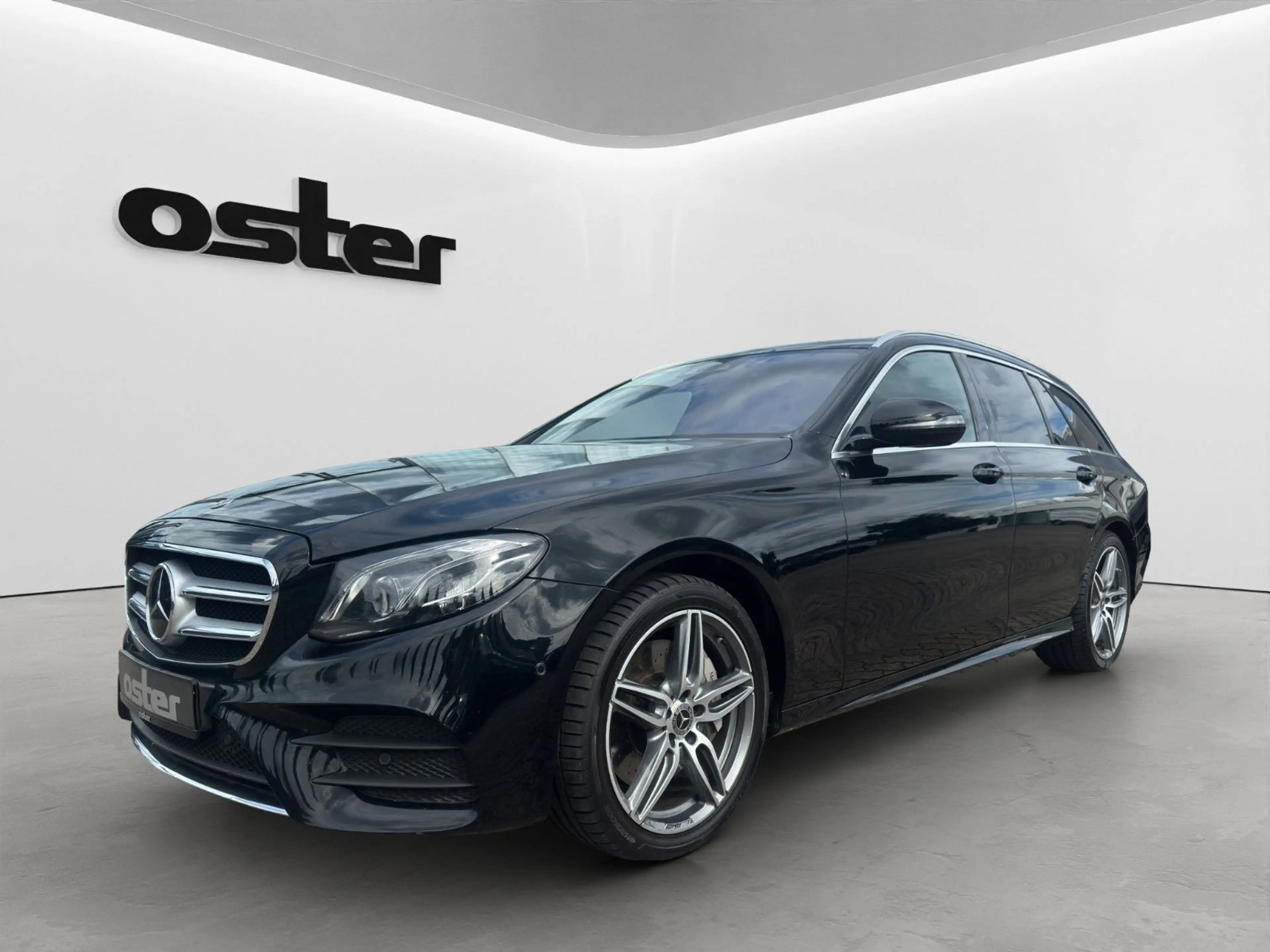 Mercedes-Benz E 400 d T-Modell 4Matic AMG Line | Burmester|Pano