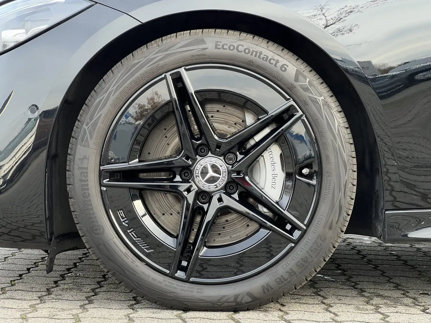 Mercedes-Benz C 200 T AMG Line Night+Distronic+EasyPack+Kamera Schwarz - 2