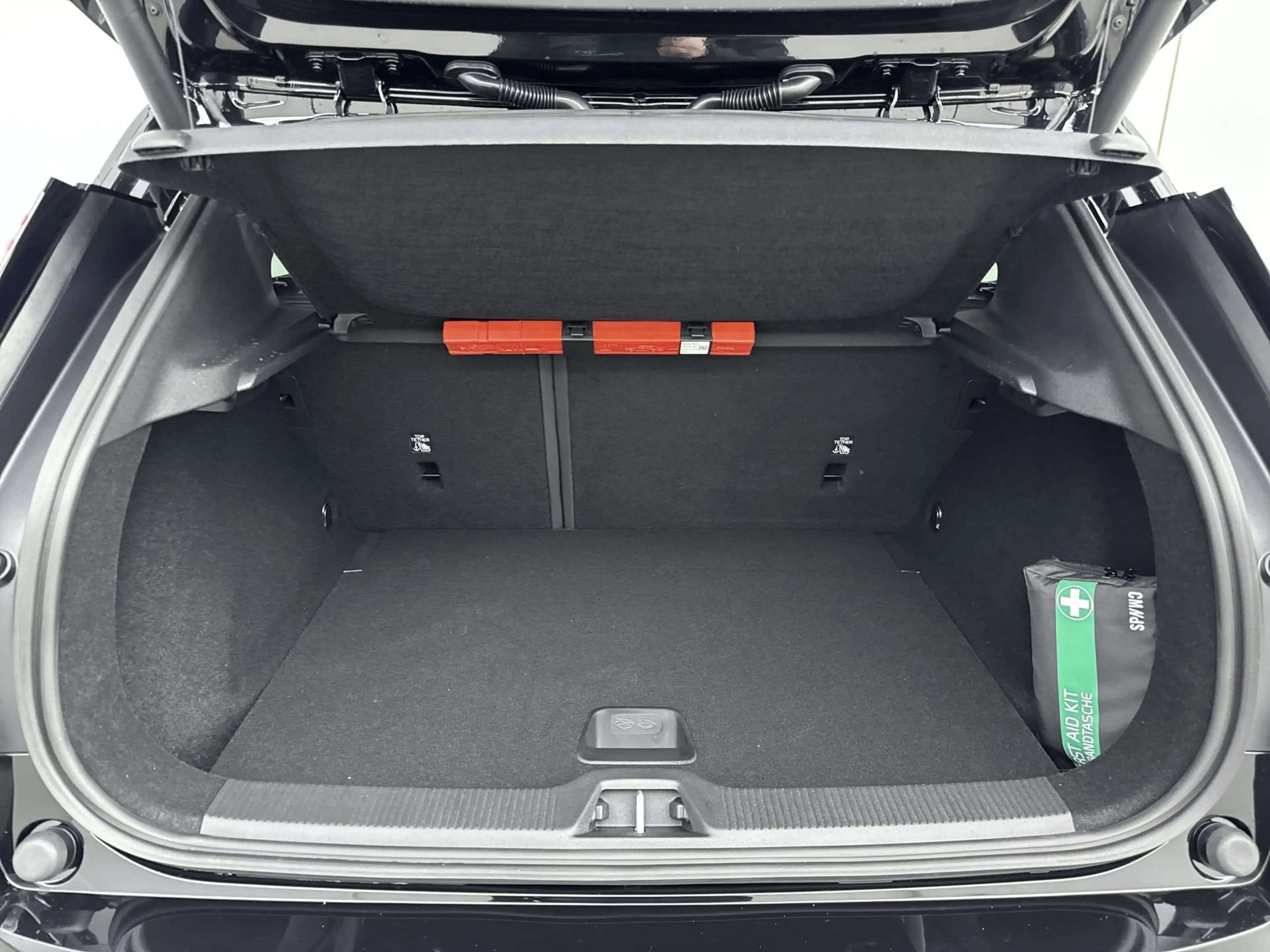 Volvo EX30 Extended Range Plus Europa | Elektrische stoelbedi — photo 21