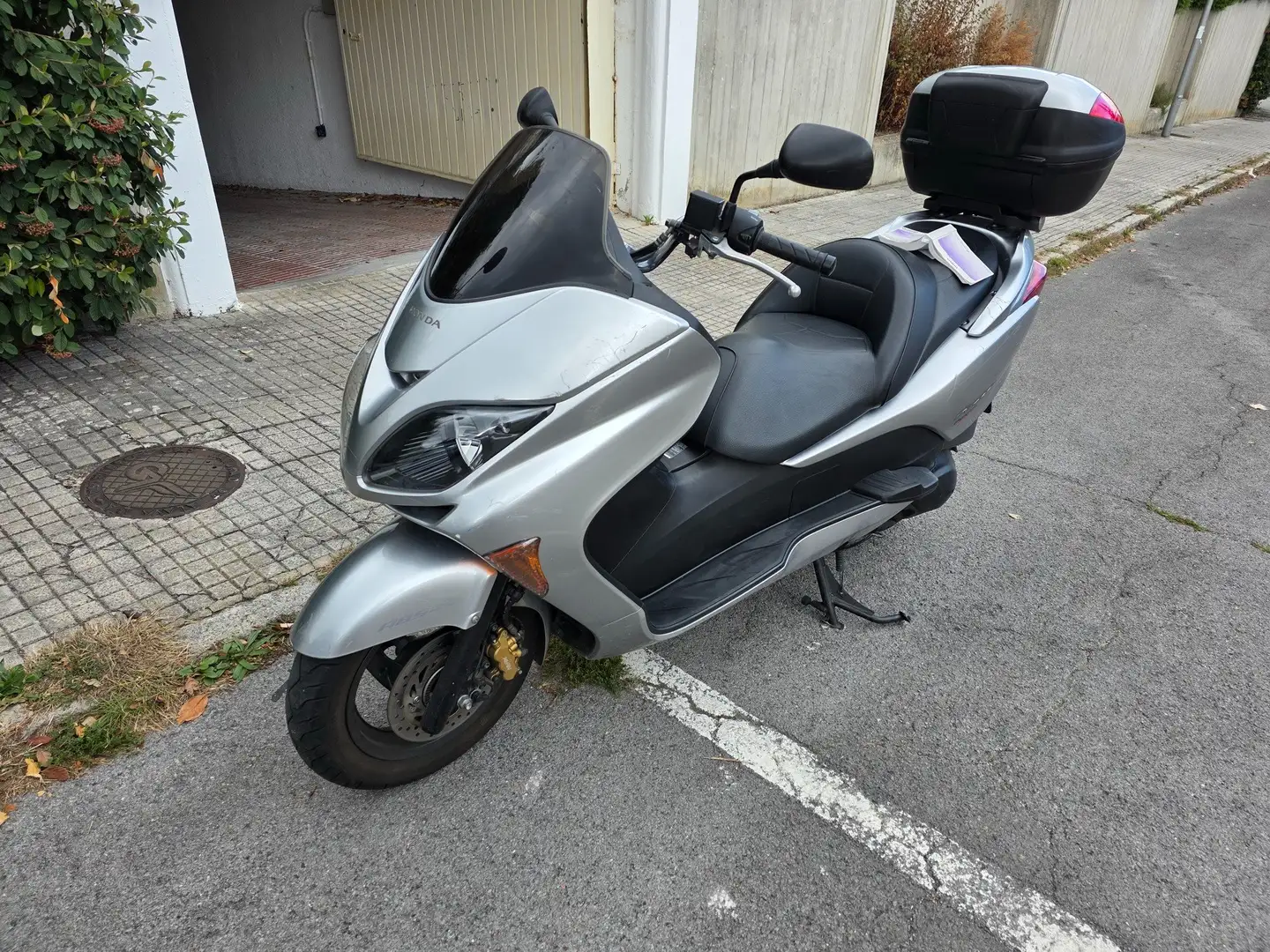 Honda Forza 250 NSS250EX Plateado - 1