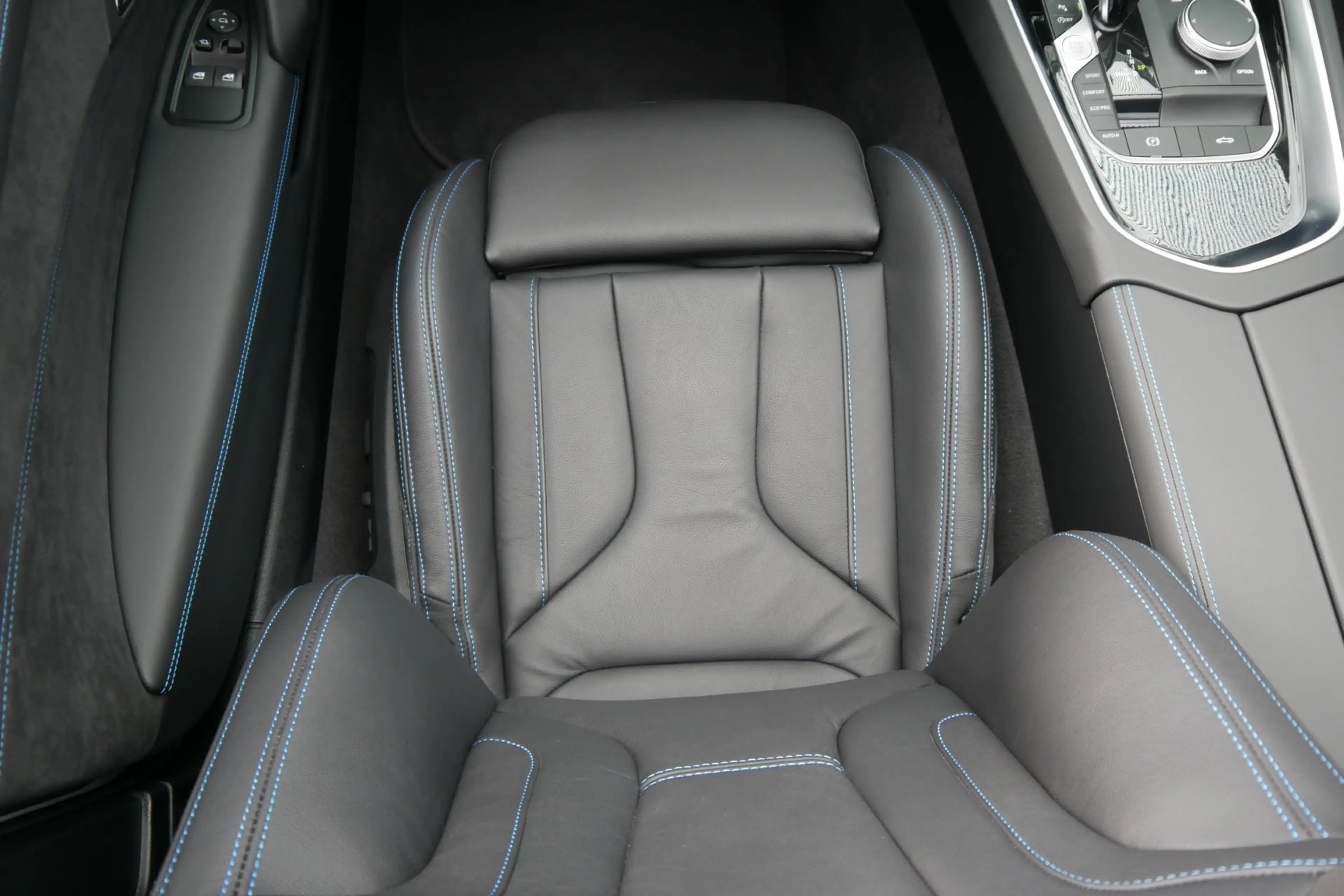 BMW Z4 sDrive 20i *M-Paket/ACC/Innovationspaket/Head-Up/Memorysitz/Harman&Kardon/Adapt. LED/Lenkradhzg.* — photo 13
