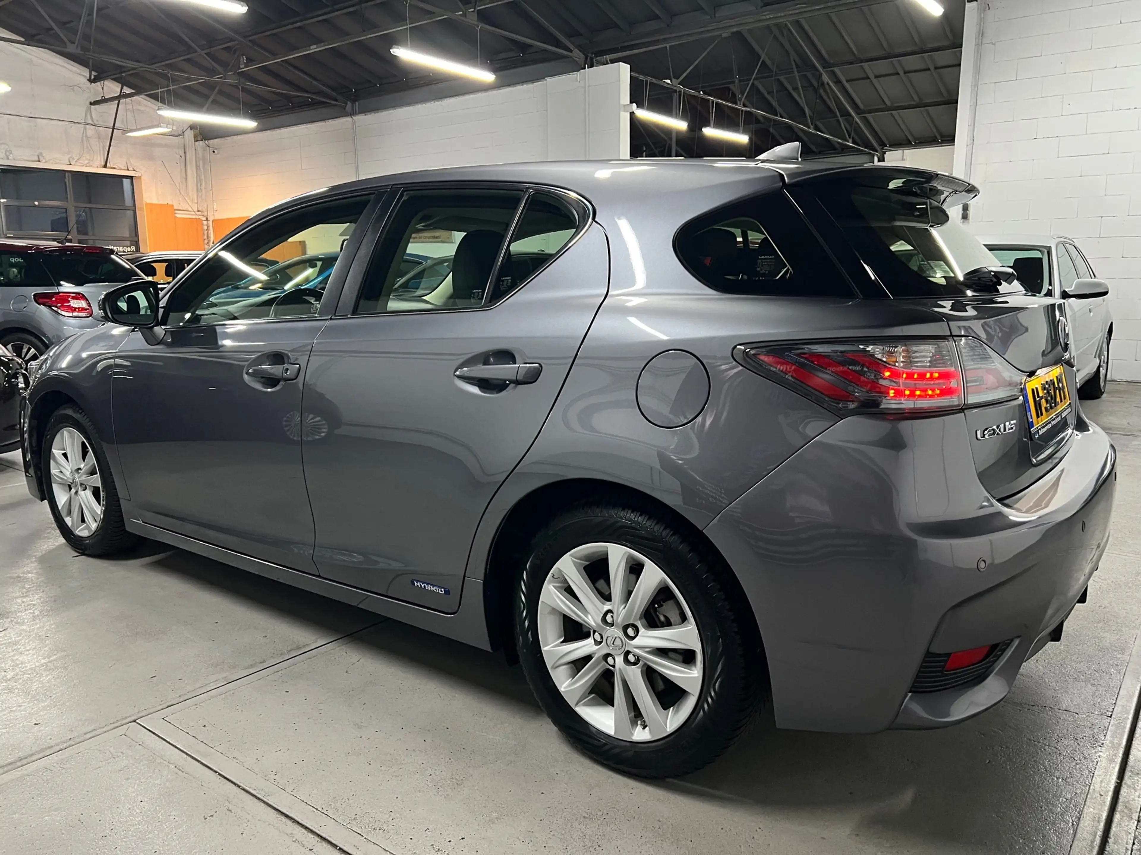 Lexus CT 200h Business Line Hybrid Automaat — photo 28