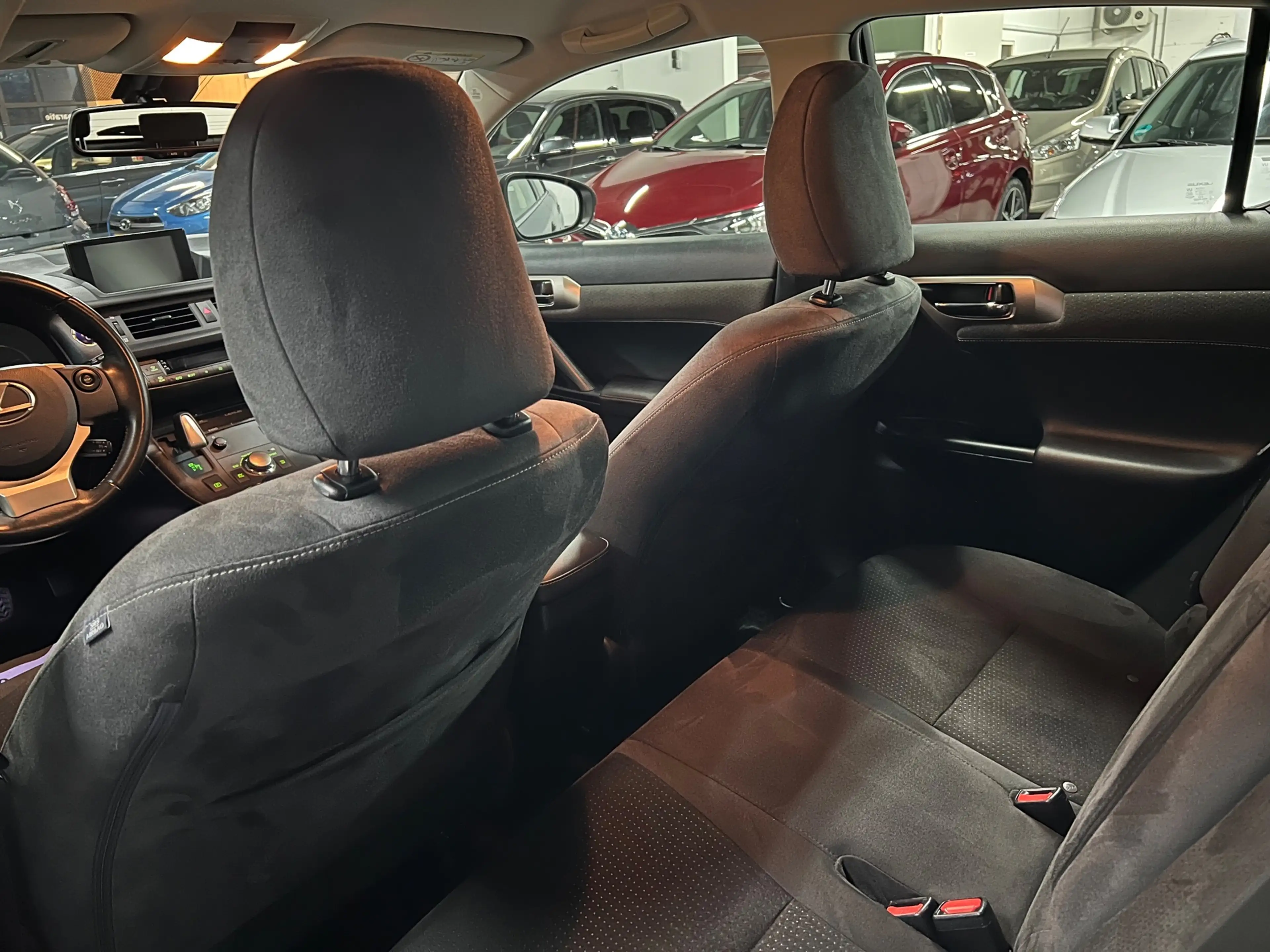 Lexus CT 200h Business Line Hybrid Automaat — photo 24